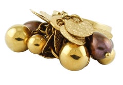 Violet Pearls Yellow Gold Ring