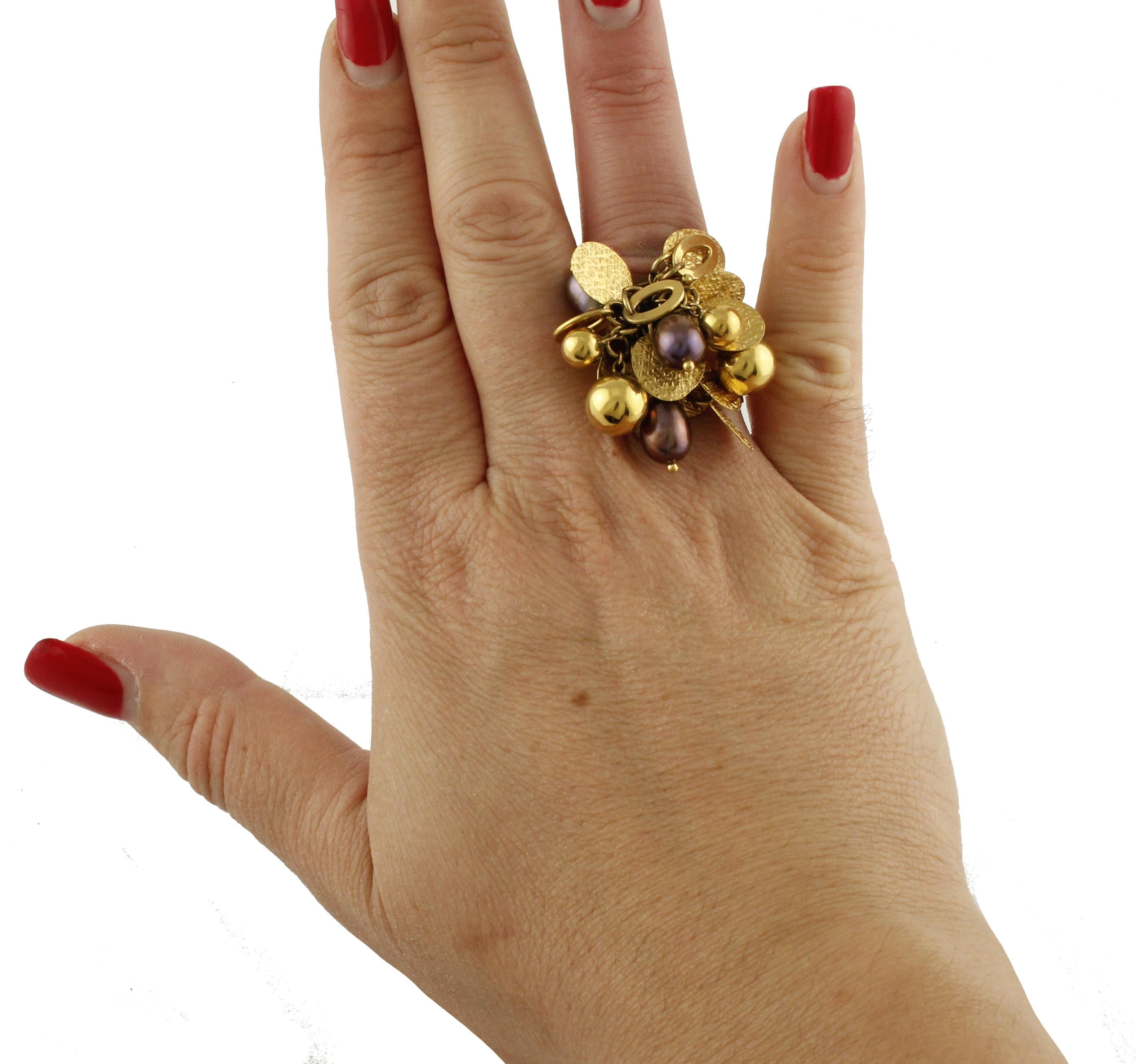 Cabochon Violet Pearls Yellow Gold Ring For Sale