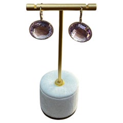 Boucles d'oreilles uniques en or jaune 14K avec pendentifs en améthyste rose violet et diamants sertis en halo