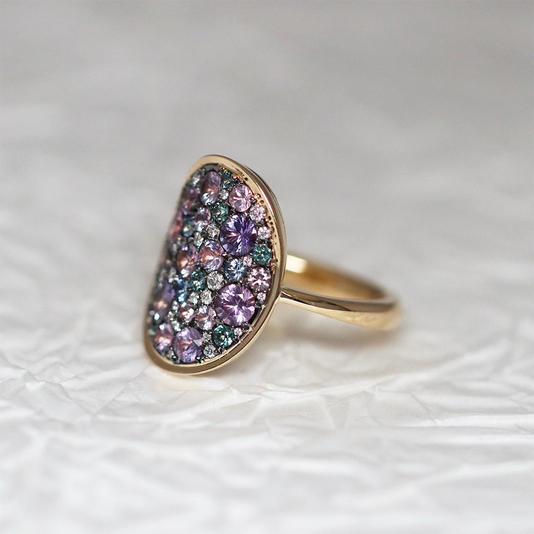 Violet Purple pink Padparadscha Sapphire Alexandrite Blue Sapphire Pave Ring In New Condition In Antwerp, BE