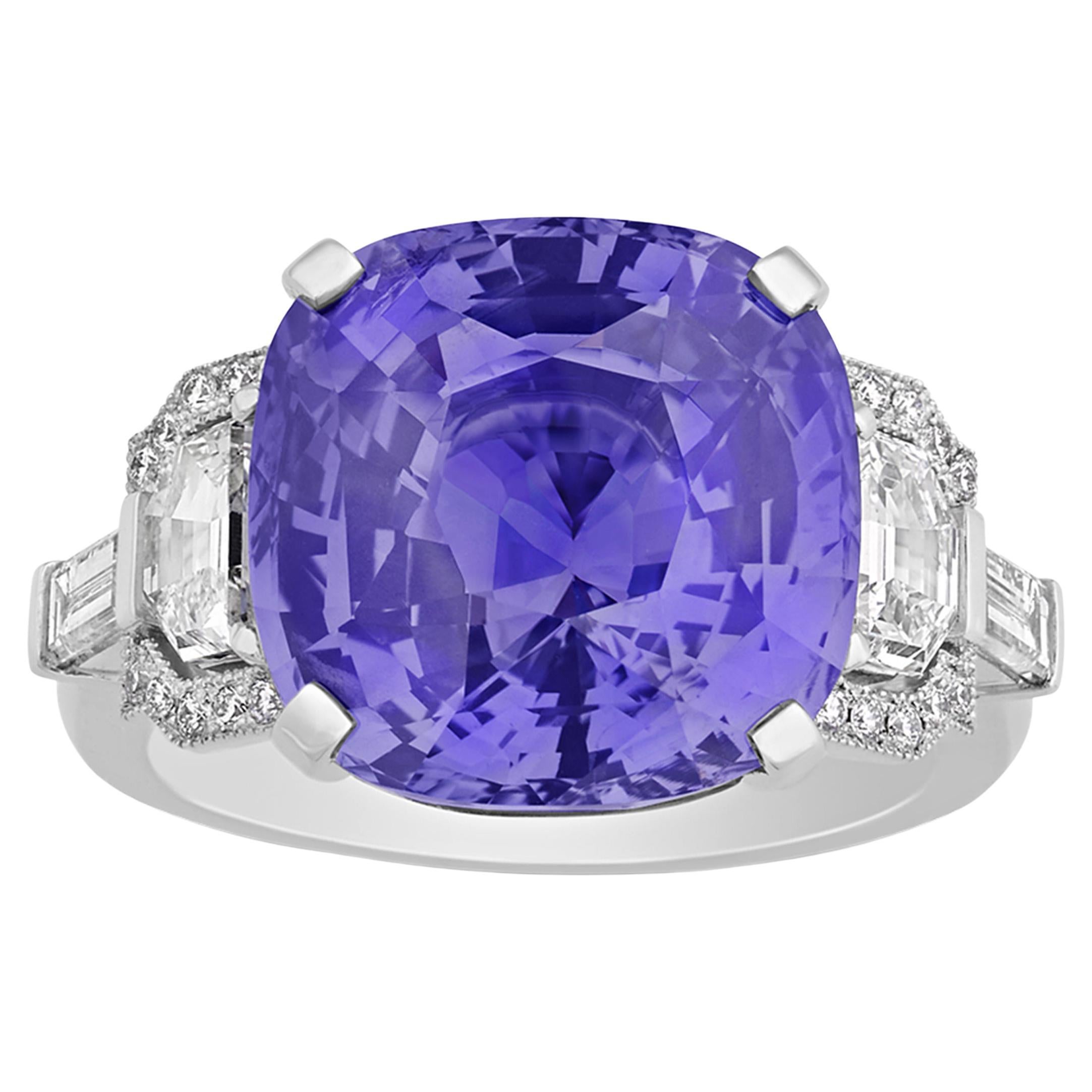 Violet Sapphire Ring by Raymond Yard, 11.02 Carats
