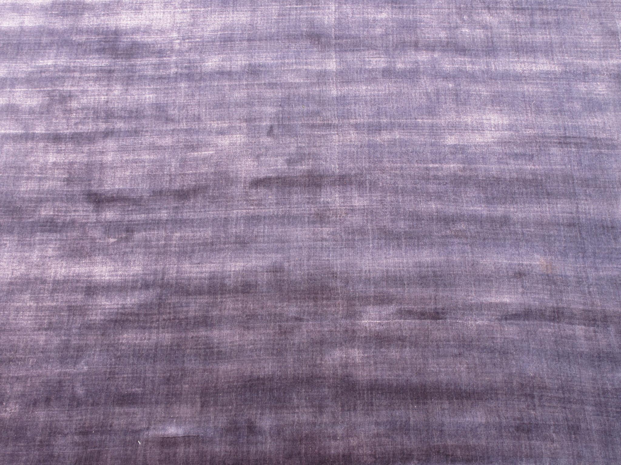 Moderno Tappeto moderno in seta viola in vendita
