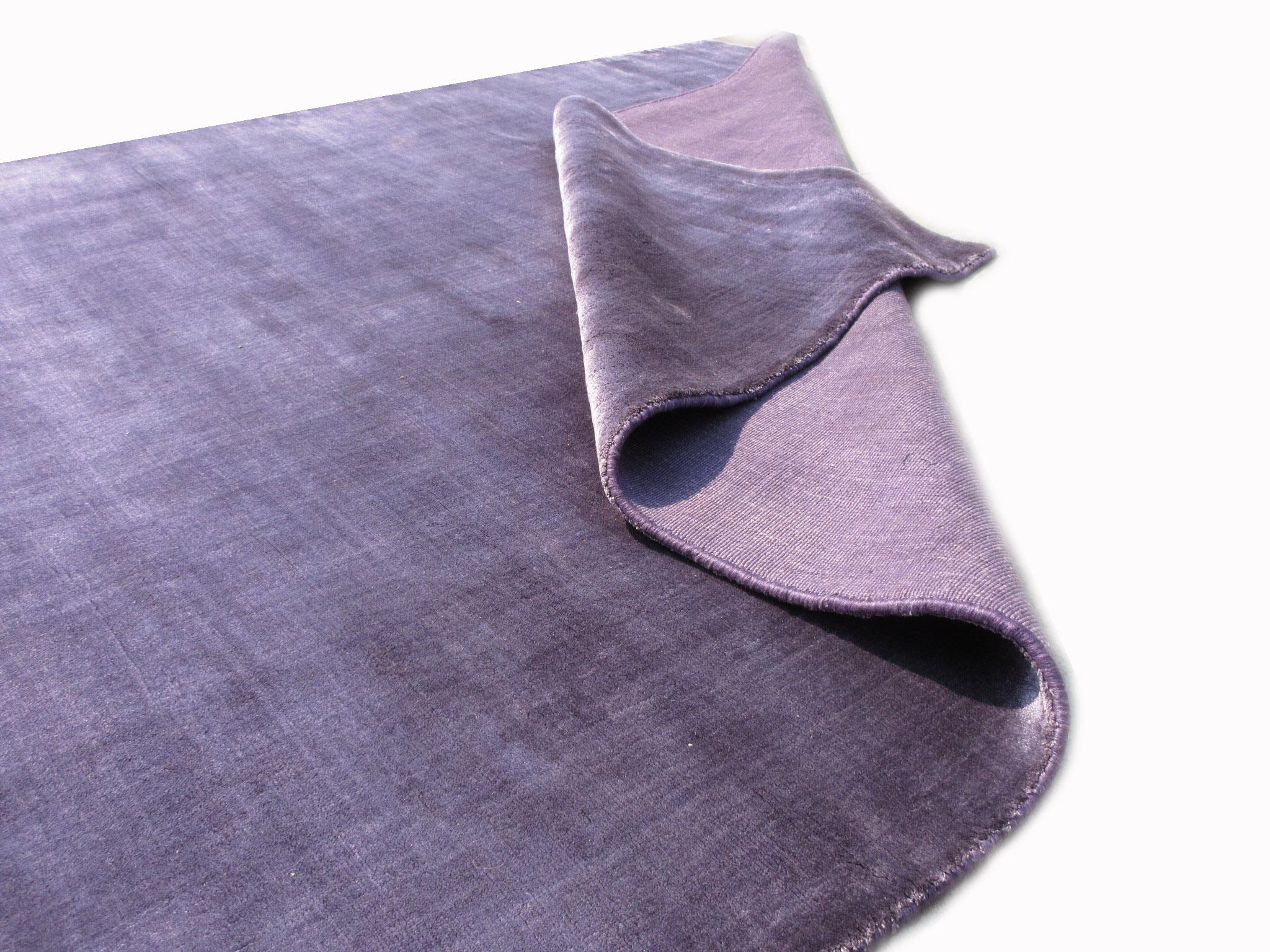 Contemporary Violet Silk Modern Rug For Sale