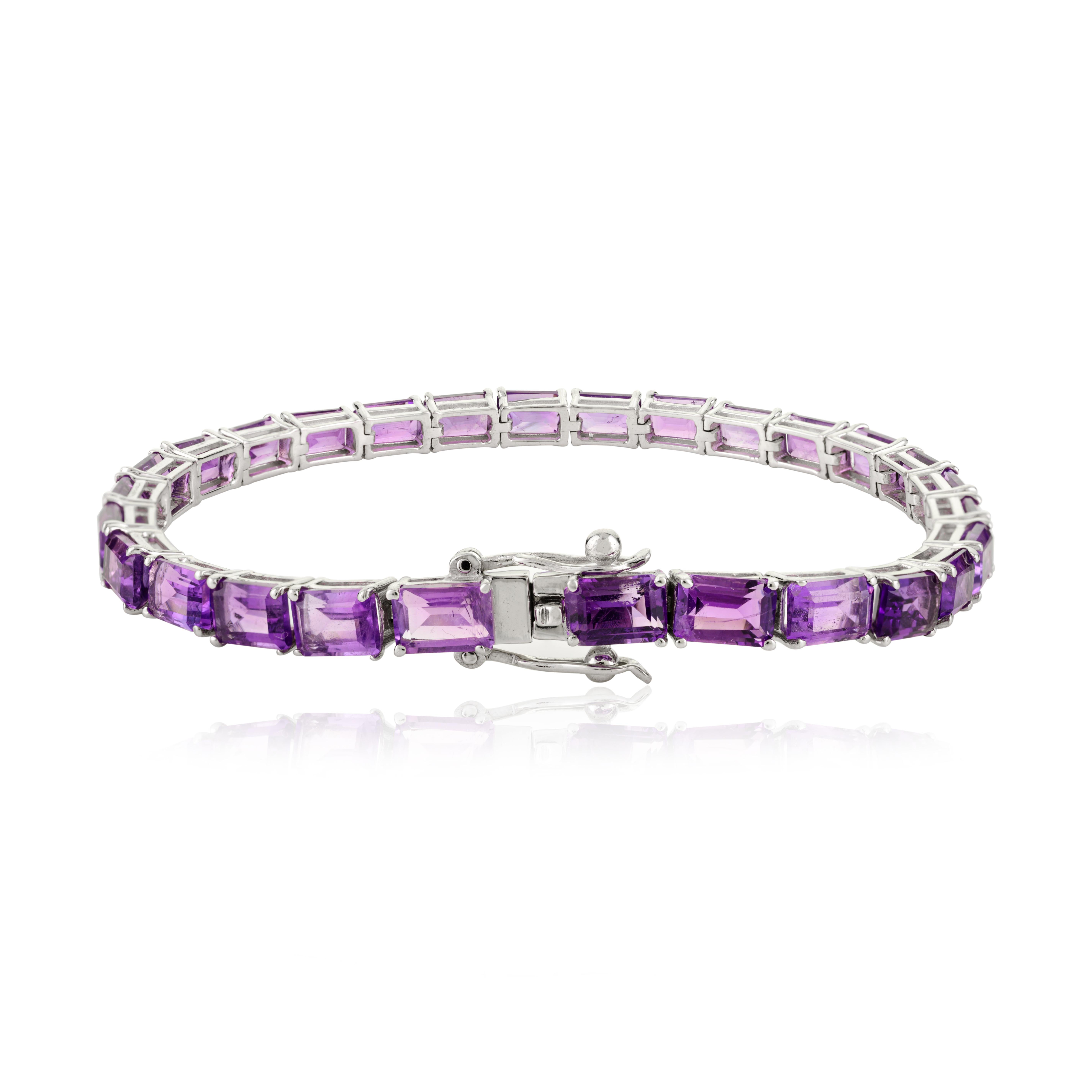 Violettes Funkeln Amethyst Edelstein Armband für Jahrestag Geschenk in Sterling Silber im Zustand „Neu“ im Angebot in New York, NY