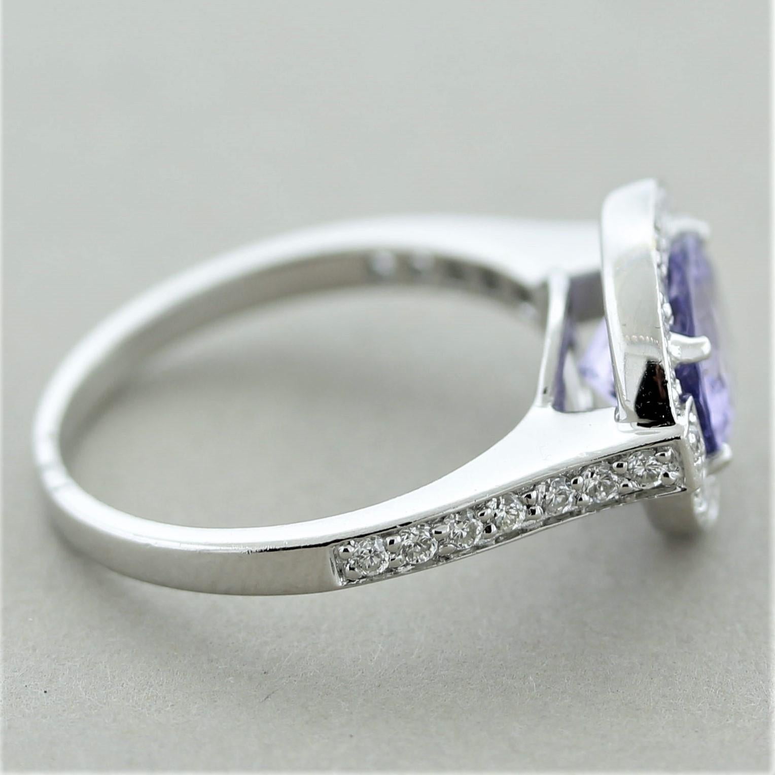 Violet Spinel Diamond Gold Ring For Sale 2