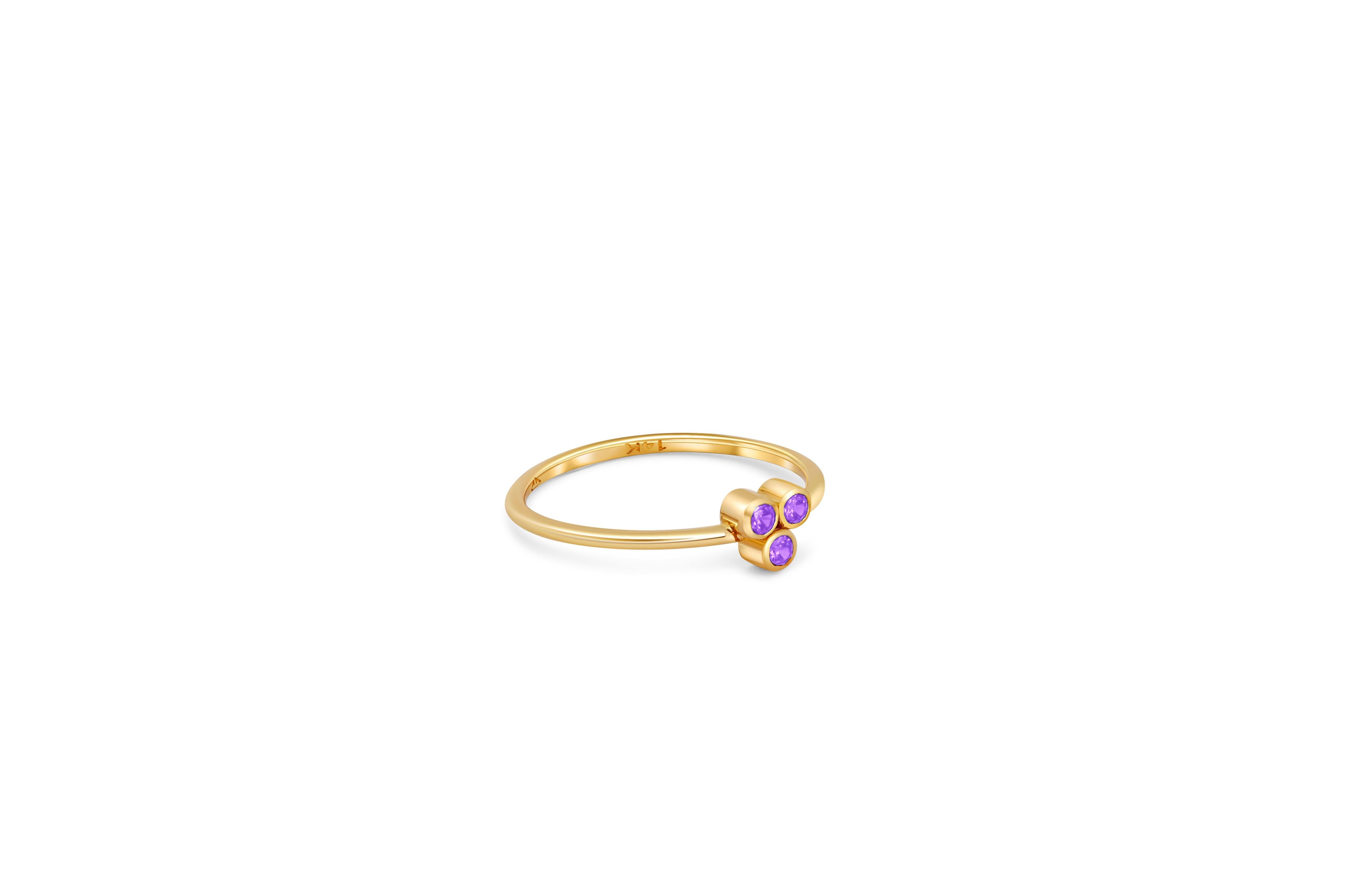For Sale:  Violet Three Stone 14k gold ring.  3