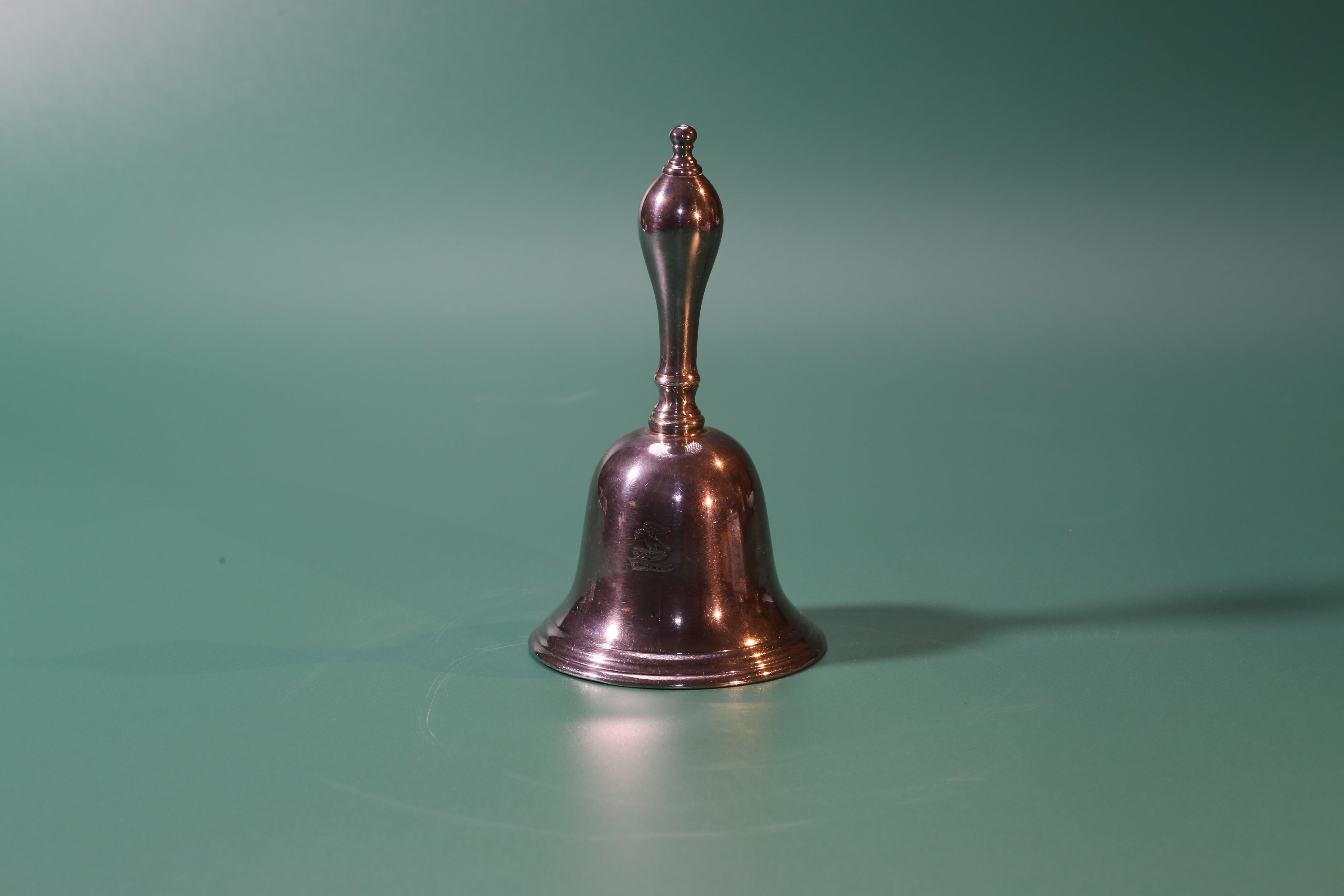 Violet Trefusis's George II Silver Table Bell, Christie's 2012 Auction In Good Condition For Sale In Vaughan, ON
