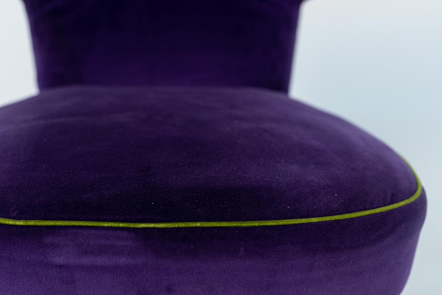 Mid-Century Modern Violet Velvet Armchairs by Gio Ponti and Nino Zoncada for Cassina