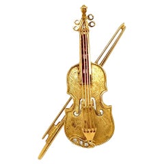 Violin and Bow Diamond Gold Brooch Pin Pendant 