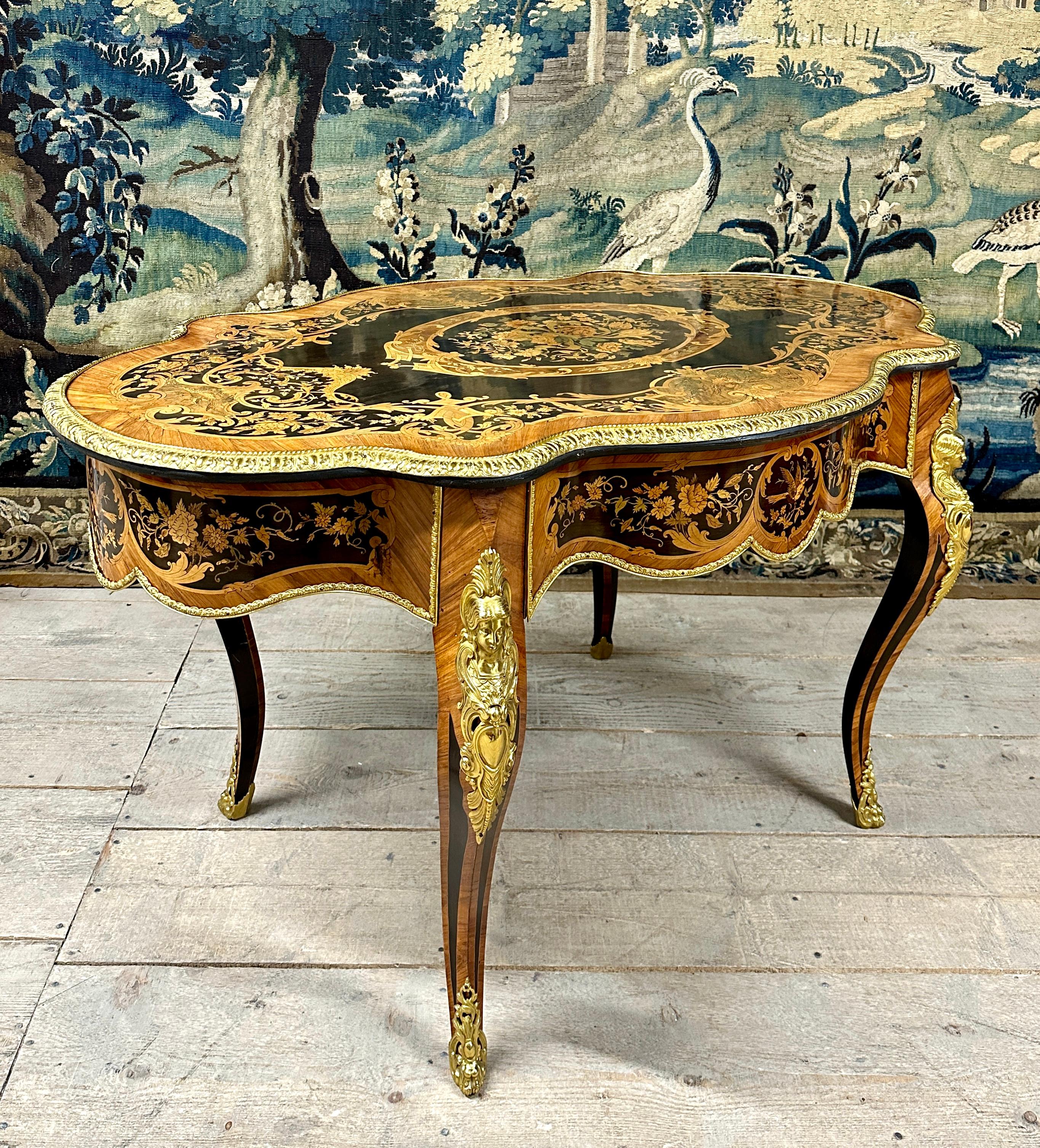 Violin Shaped Middle Table In Marquetry, Or Desk, Napoleon III Period 3
