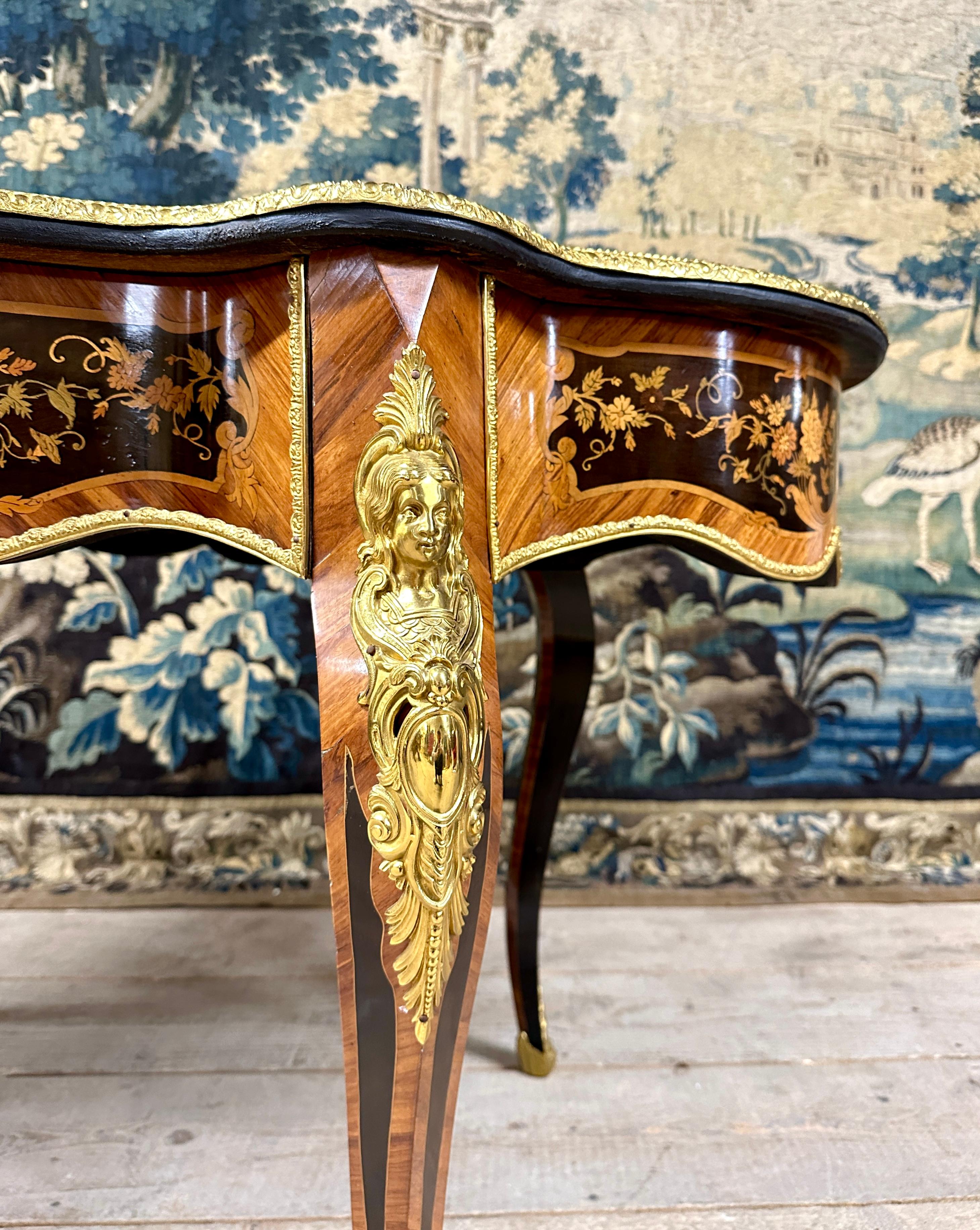 French Violin Shaped Middle Table In Marquetry, Or Desk, Napoleon III Period For Sale