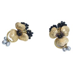 viora earring(black)  / vintage jewelry , 1970's vintage parts