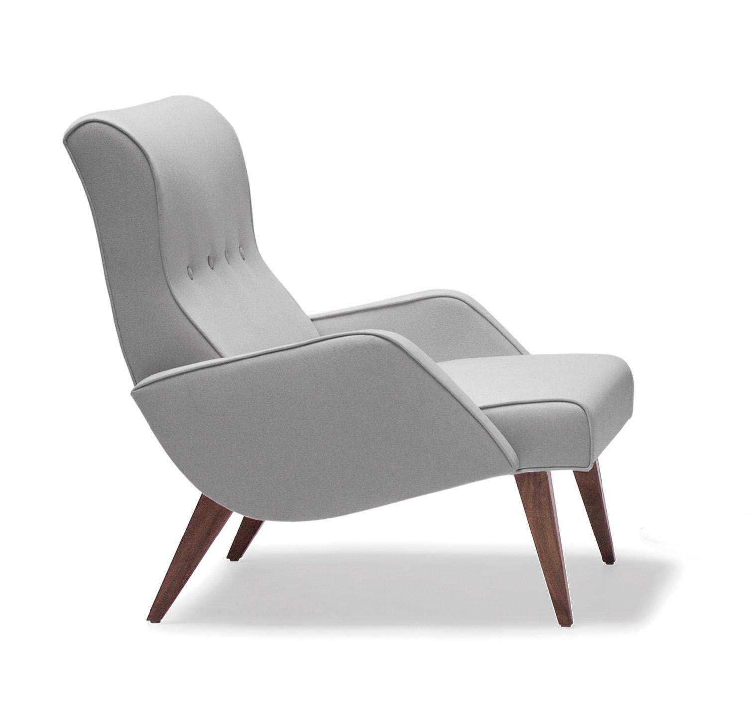 Mid-Century Modern Vioski New Century Modern Milo Lounge Chair in Powder White Light Grey For Sale