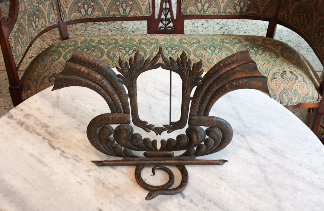 We have specialized in the sale of Art Deco and Art Nouveau and Vintage styles since 1982. If you have any questions we are at your disposal.
Pushing the button that reads 'View All From Seller'. And you can see more objects to the style for