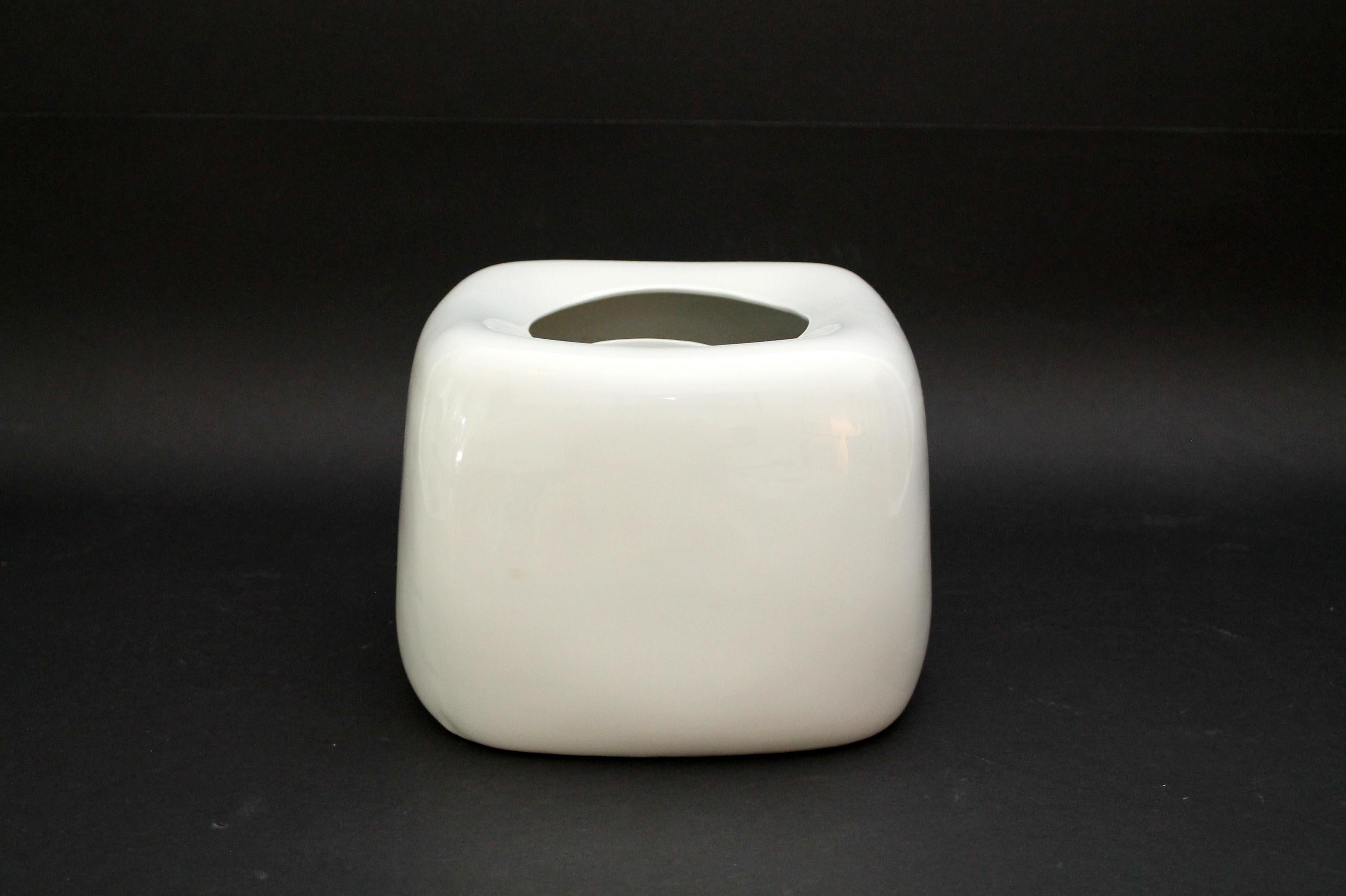 Hand-made 1960's original modernist mid-century modern ceramic vase.
Designed by Pierre Lebe (1929-2008)
French ceramist, sculptor, painter, draftsman and cartoonist. 

Manufacturer: Virebent
Technique: Off-white glazed barbotine
Design period: