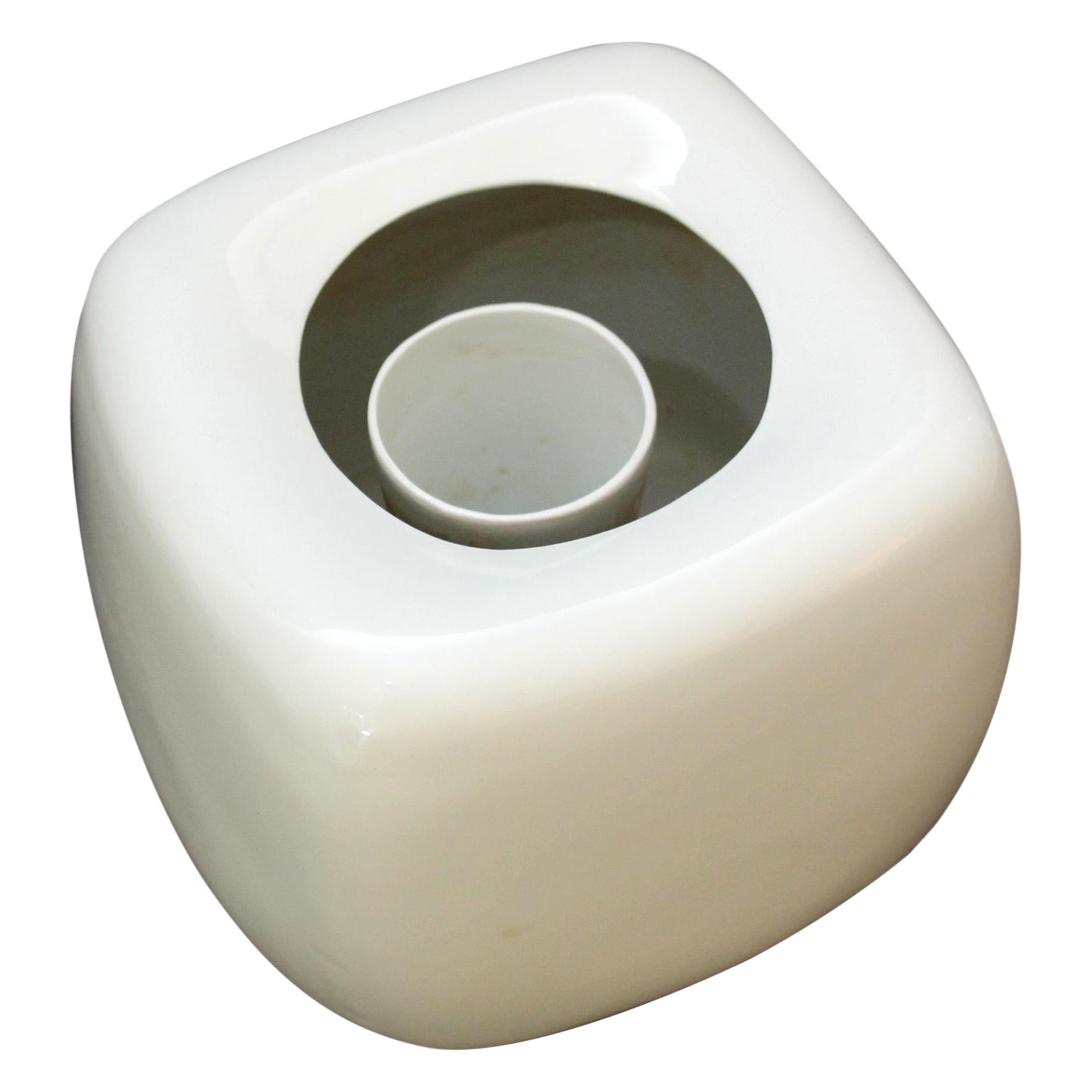 Virebent Mid-century modern white ceramic vase by Pierre Lebe (19x19x15cm) MINT For Sale