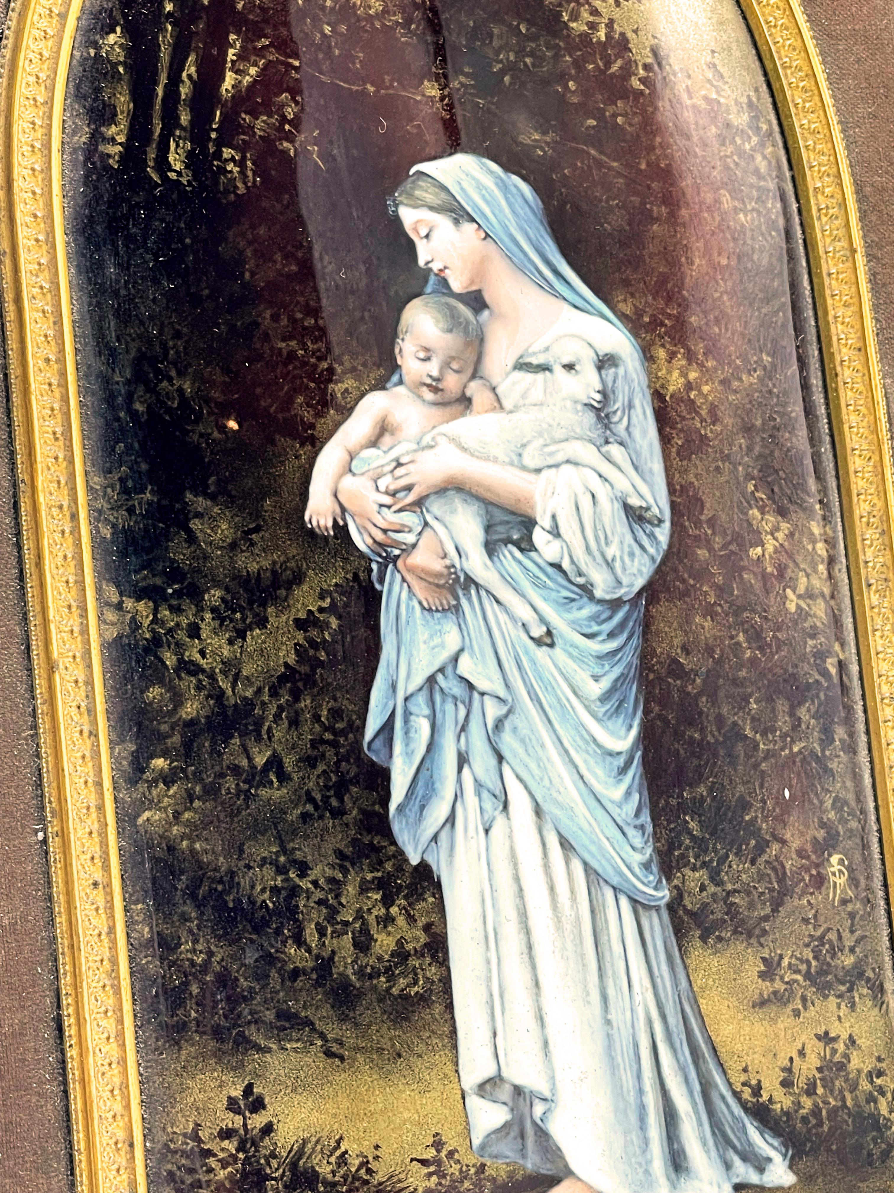 Virgen of the Lamb, French Limoges Enamel Portrait Plaque 1910s In Good Condition For Sale In Autonomous City Buenos Aires, CABA