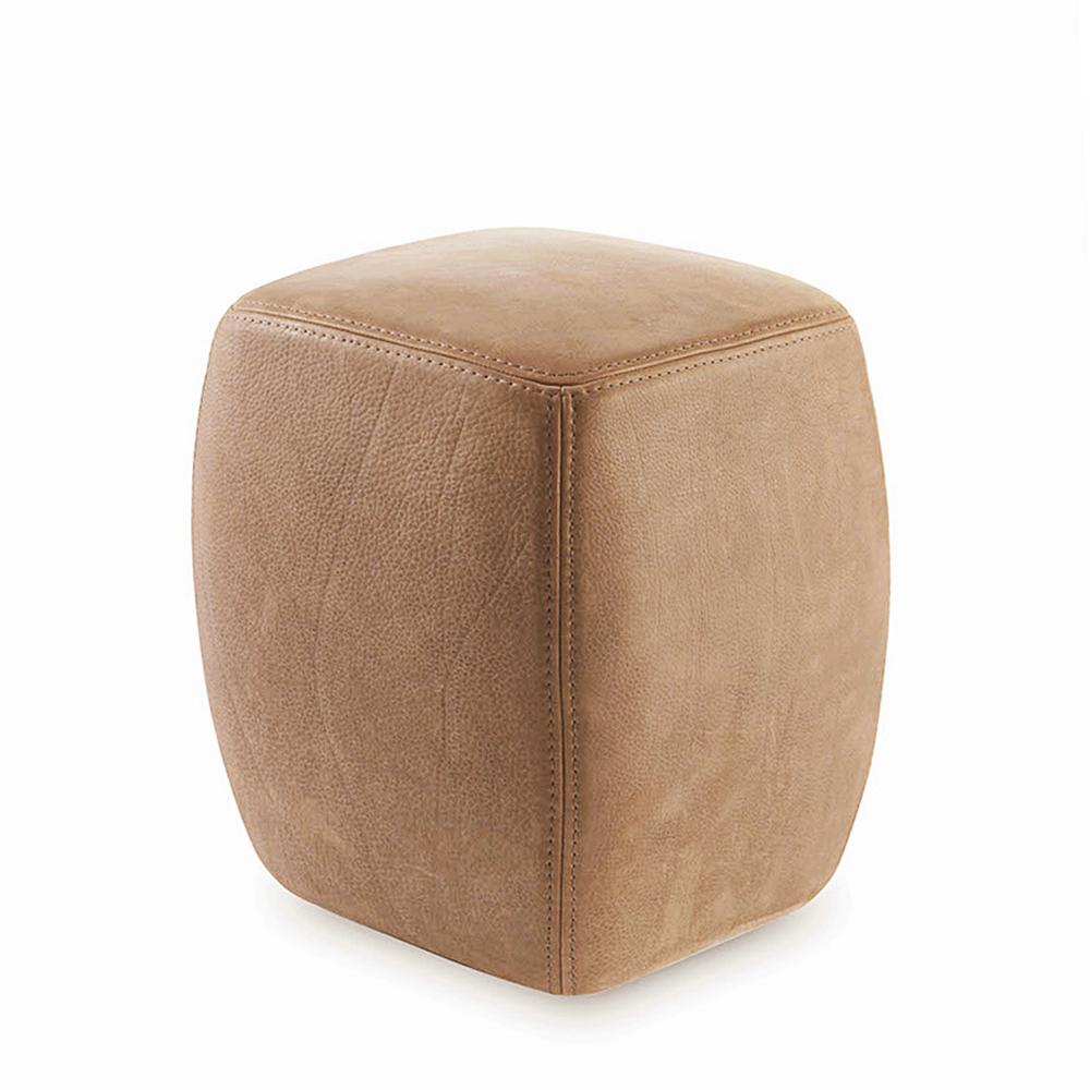 Stool Virgil leather upholstered and covered with 
genuine italian leather (Cat. D4), with visible stitched.
Also available in other leather colors, on request.
Also available on request in :
L 36 x D 36 x H 42,5 cm, price: 2150,00€.