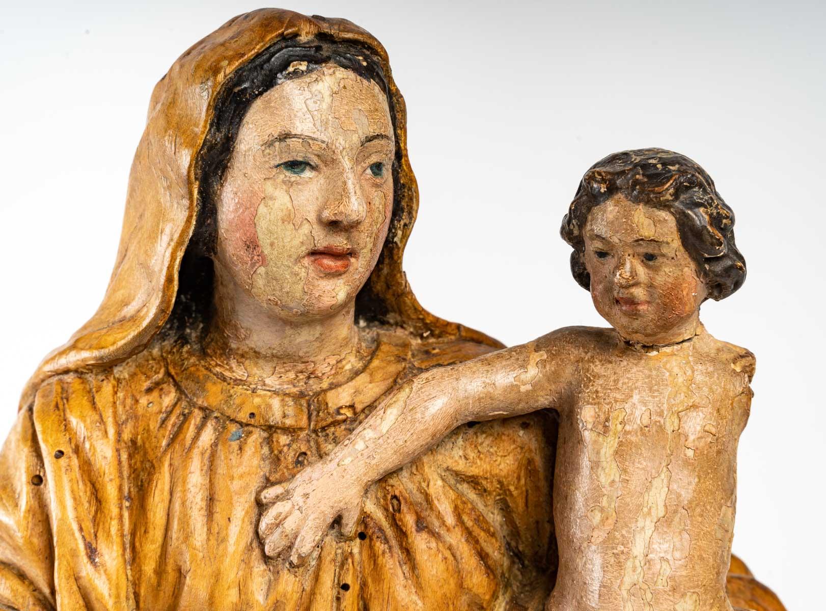 Virgin and Child, 17th century In Good Condition In Saint-Ouen, FR
