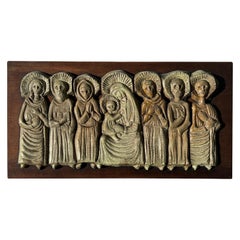 Virgin and Son mit Heiligen und Sohn, Basrelief, Italienisch, 1960