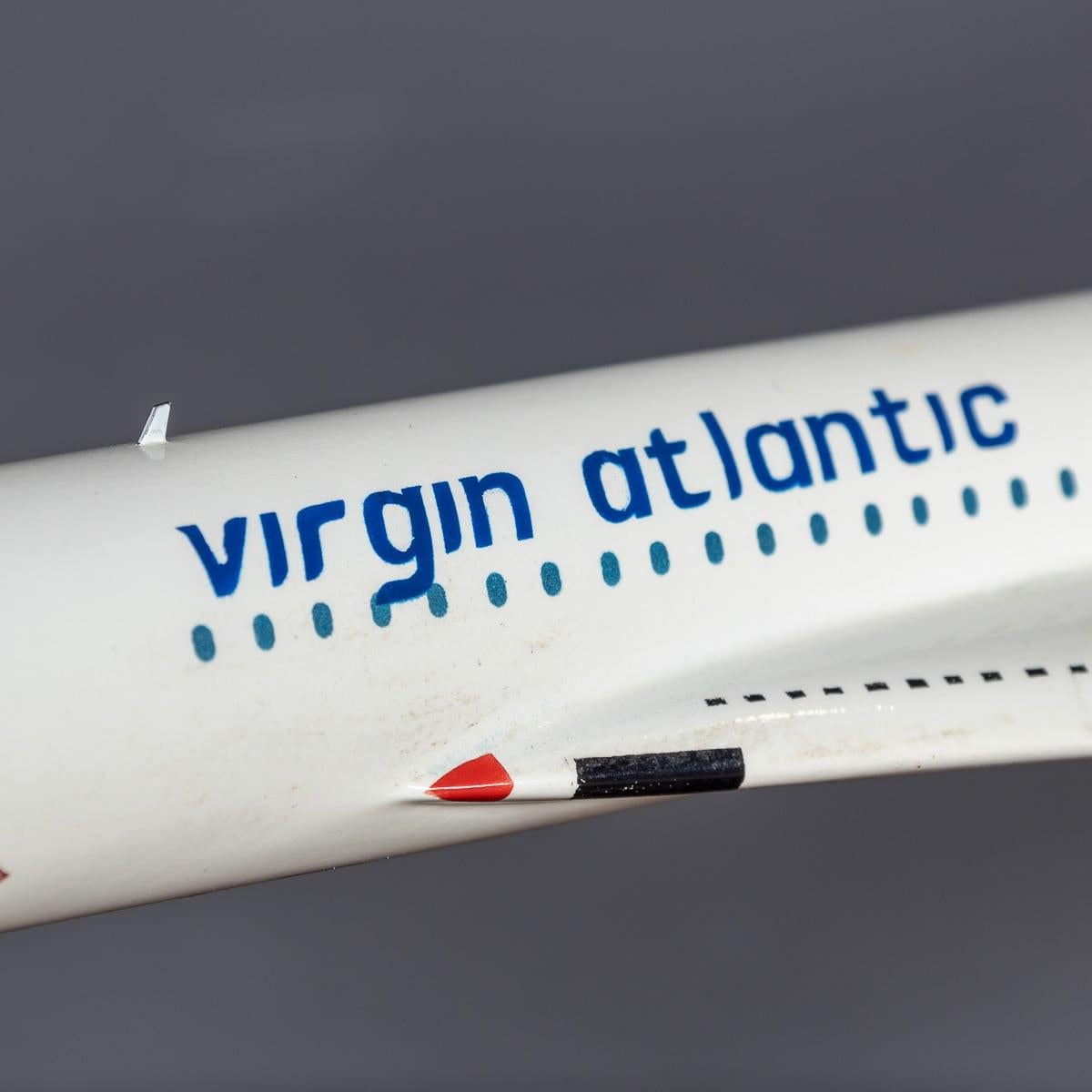 Virgin Atlantic Concorde Modell, England ca. 1992 im Angebot 5