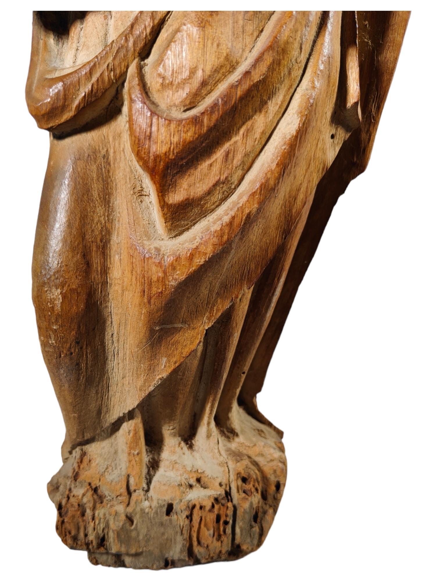 Virgin Mary in Wood from the 16ith Century 1