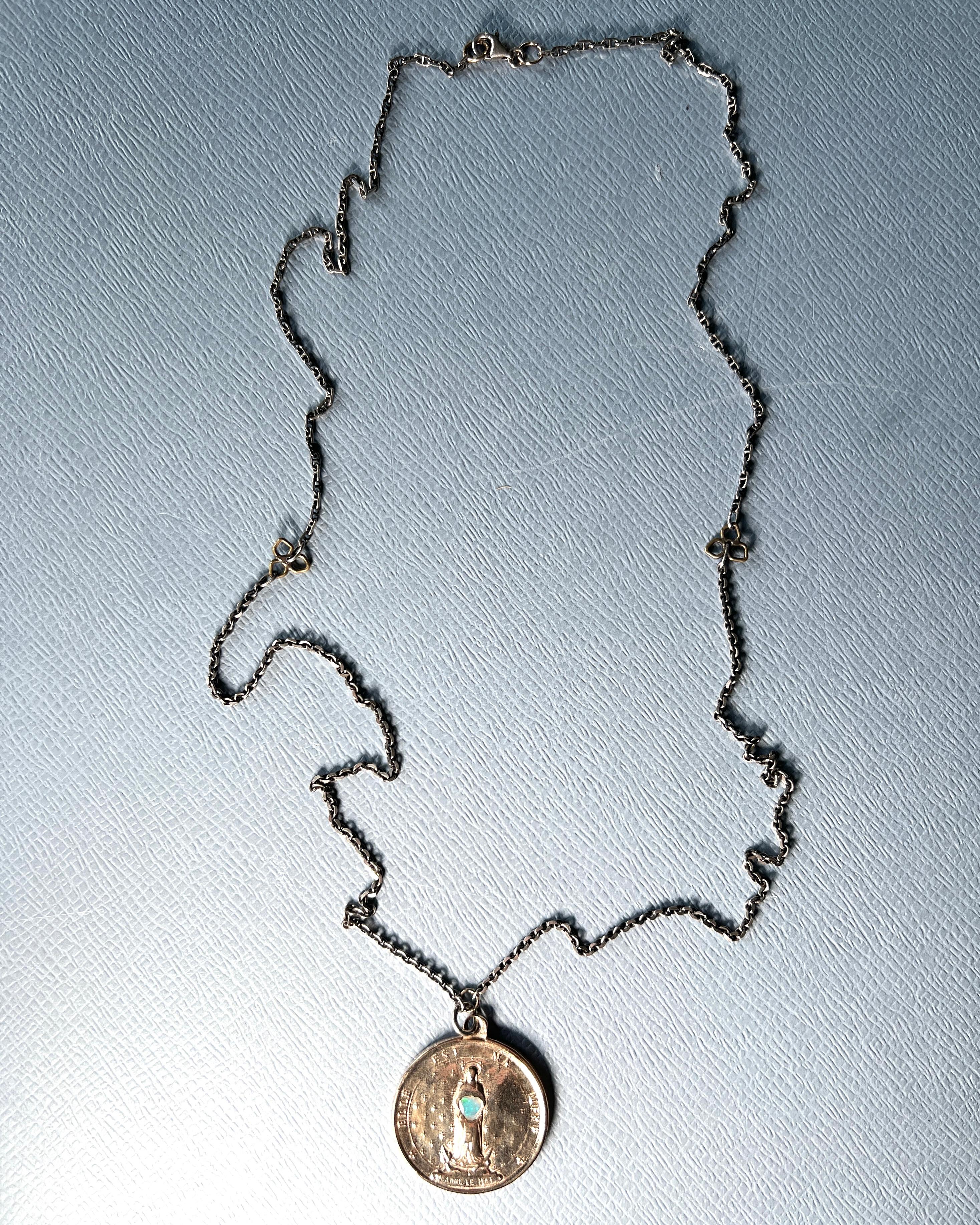 Opal Heart Medal Necklace Protection In New Condition For Sale In Los Angeles, CA