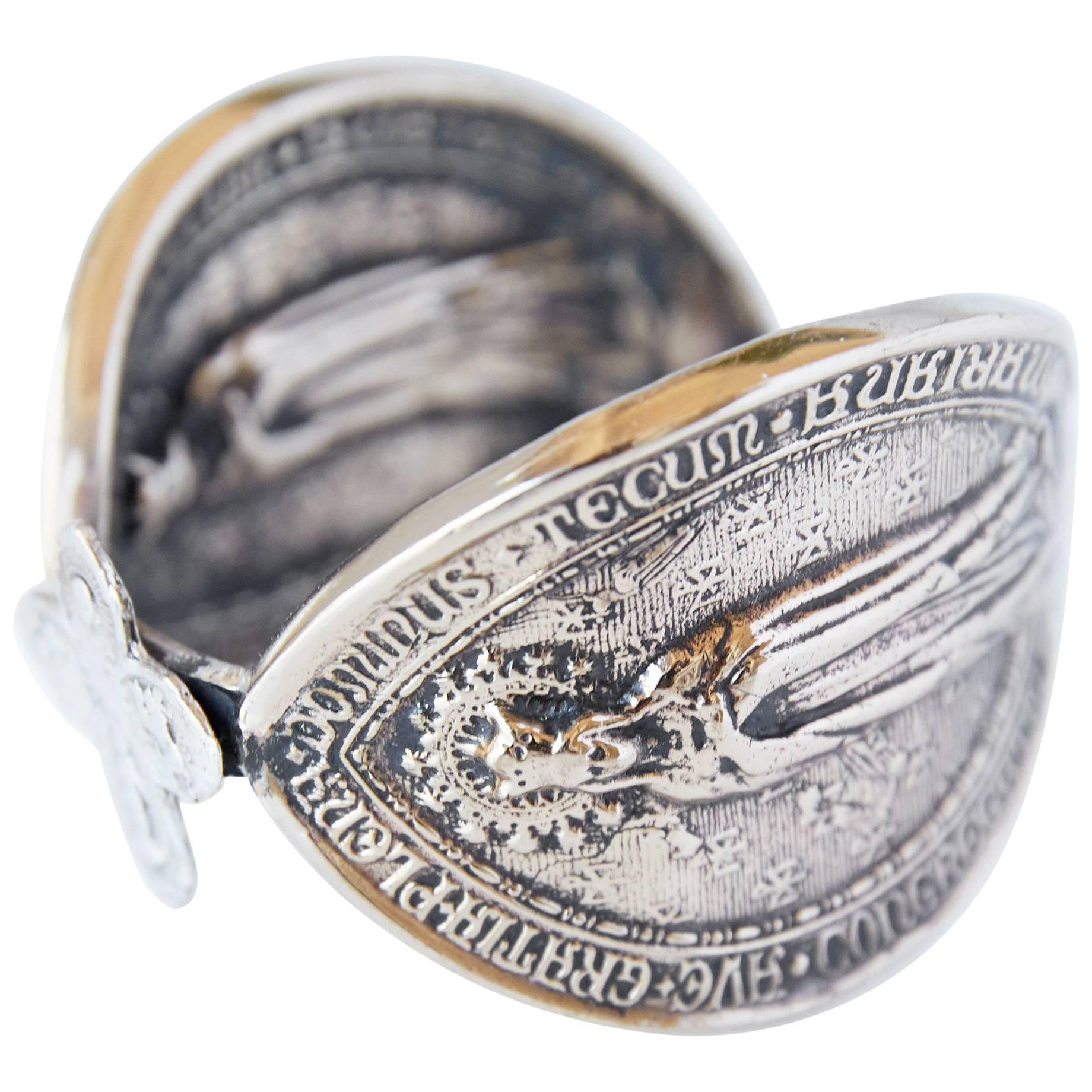 Jungfrau Maria Medaille Kreuz Erklärung Arm Manschette Arm Bronze Silber J DAUPHIN im Angebot