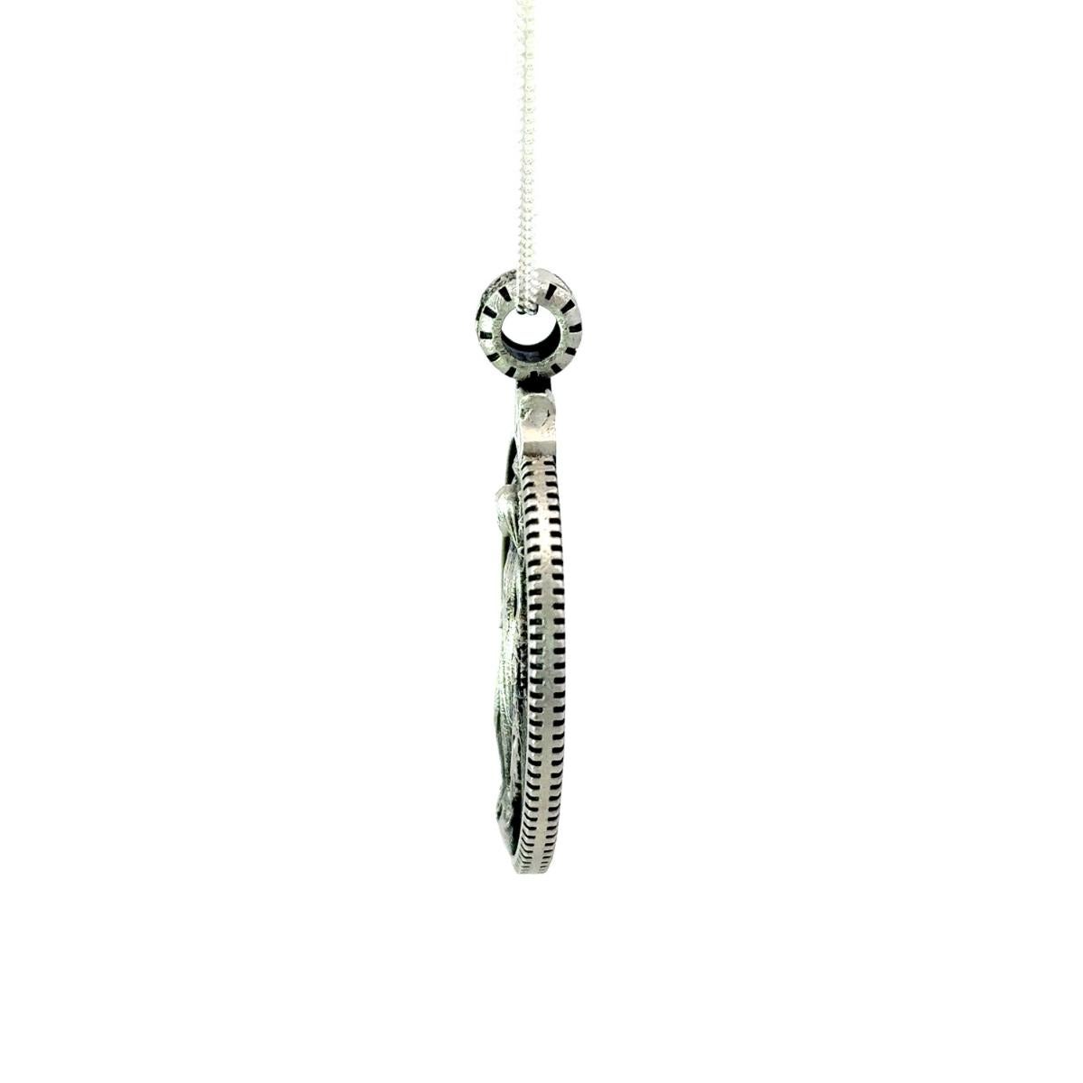 Doppelseitiger katholischer Anhänger der Jungfrau Maria, Wunderschöne Mutter, aus Sterlingsilber (Retro) im Angebot