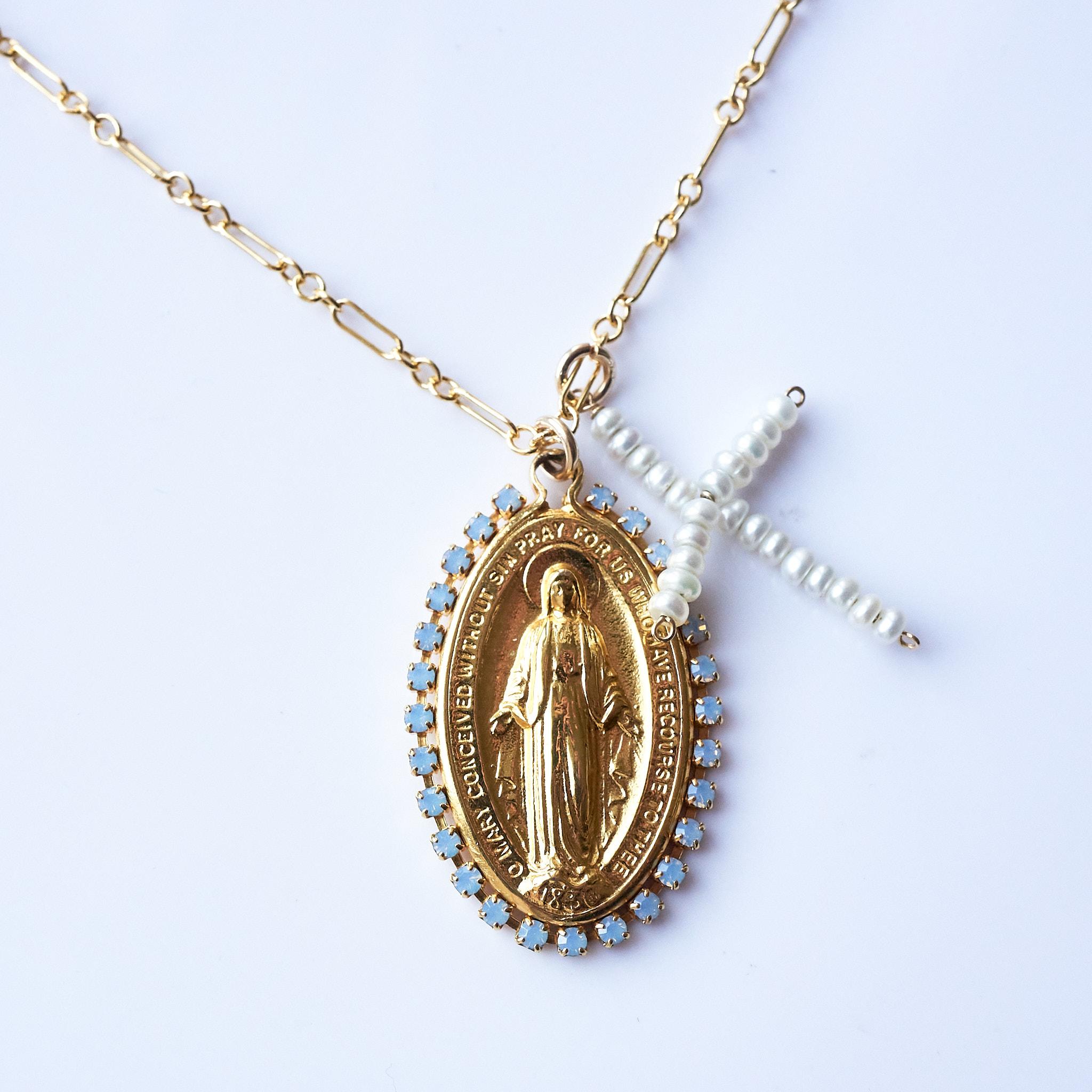 Contemporary Virgin Mary Oval Medal White Pearl Cross Chain Necklace Light Blue Rhinestone For Sale