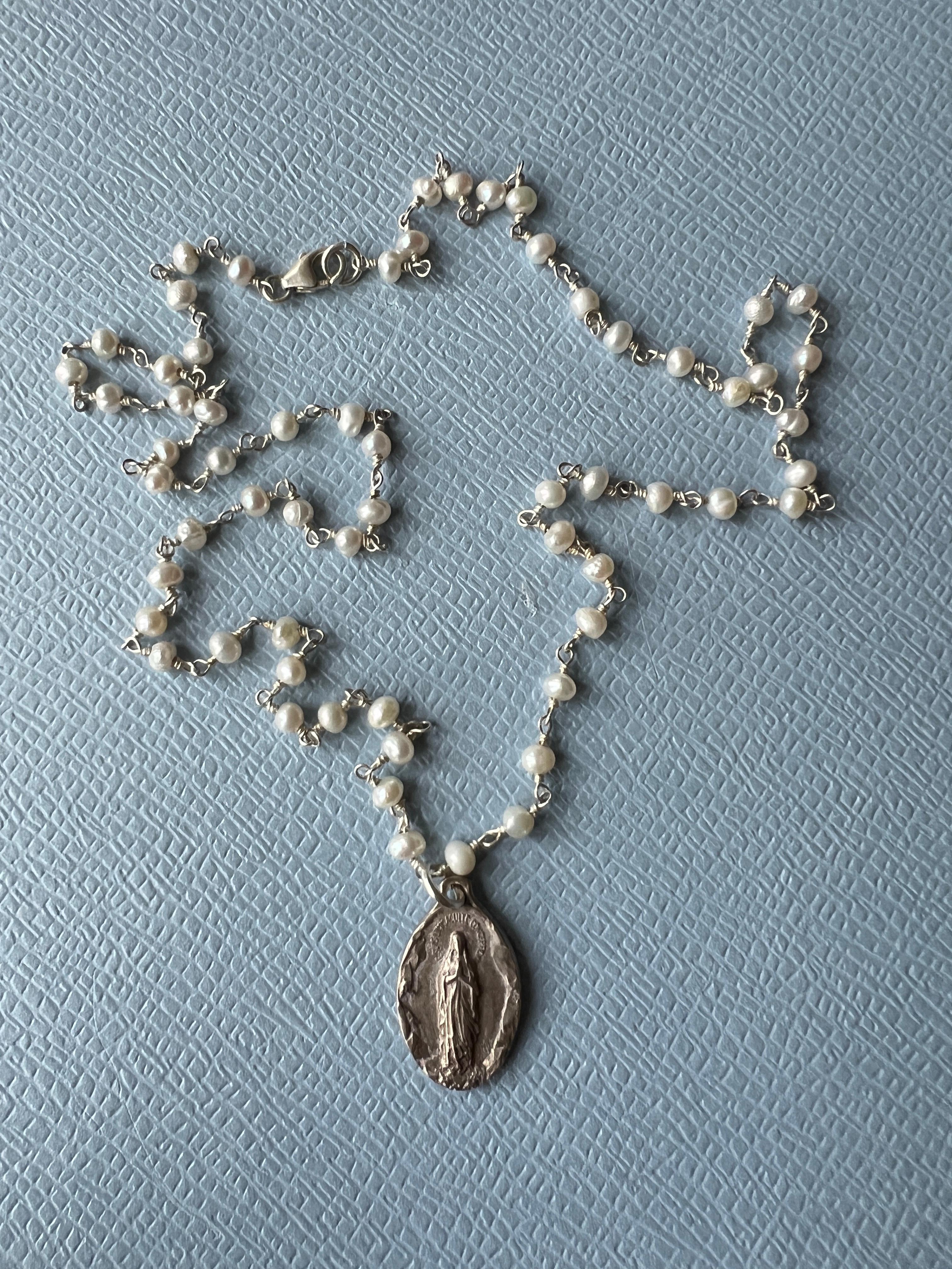 Women's Medal Pearl Rosario Silver Necklace Virgin Mary