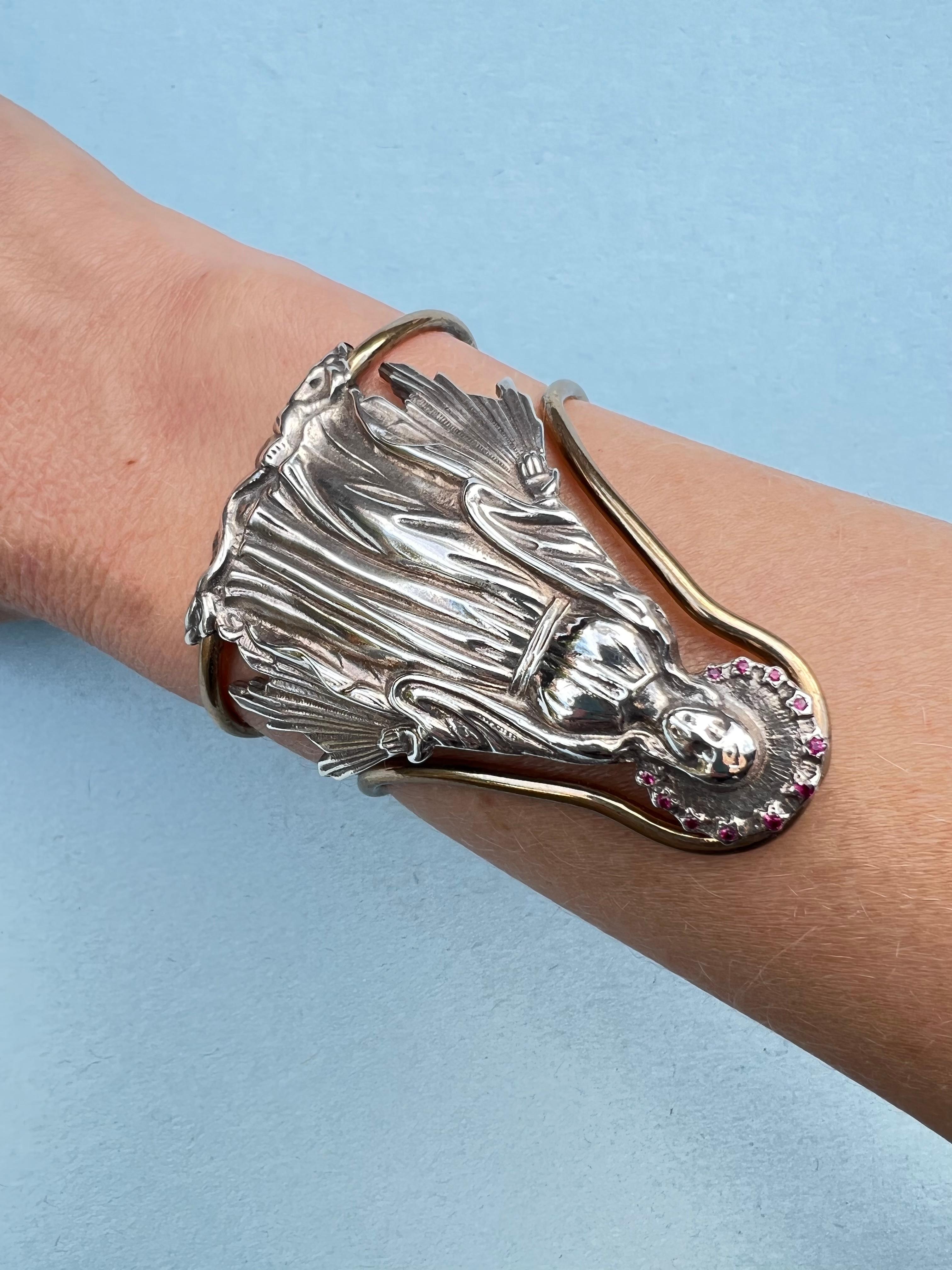 Jungfrau Maria Religiöse Manschette Silber Rubin Damen im Angebot