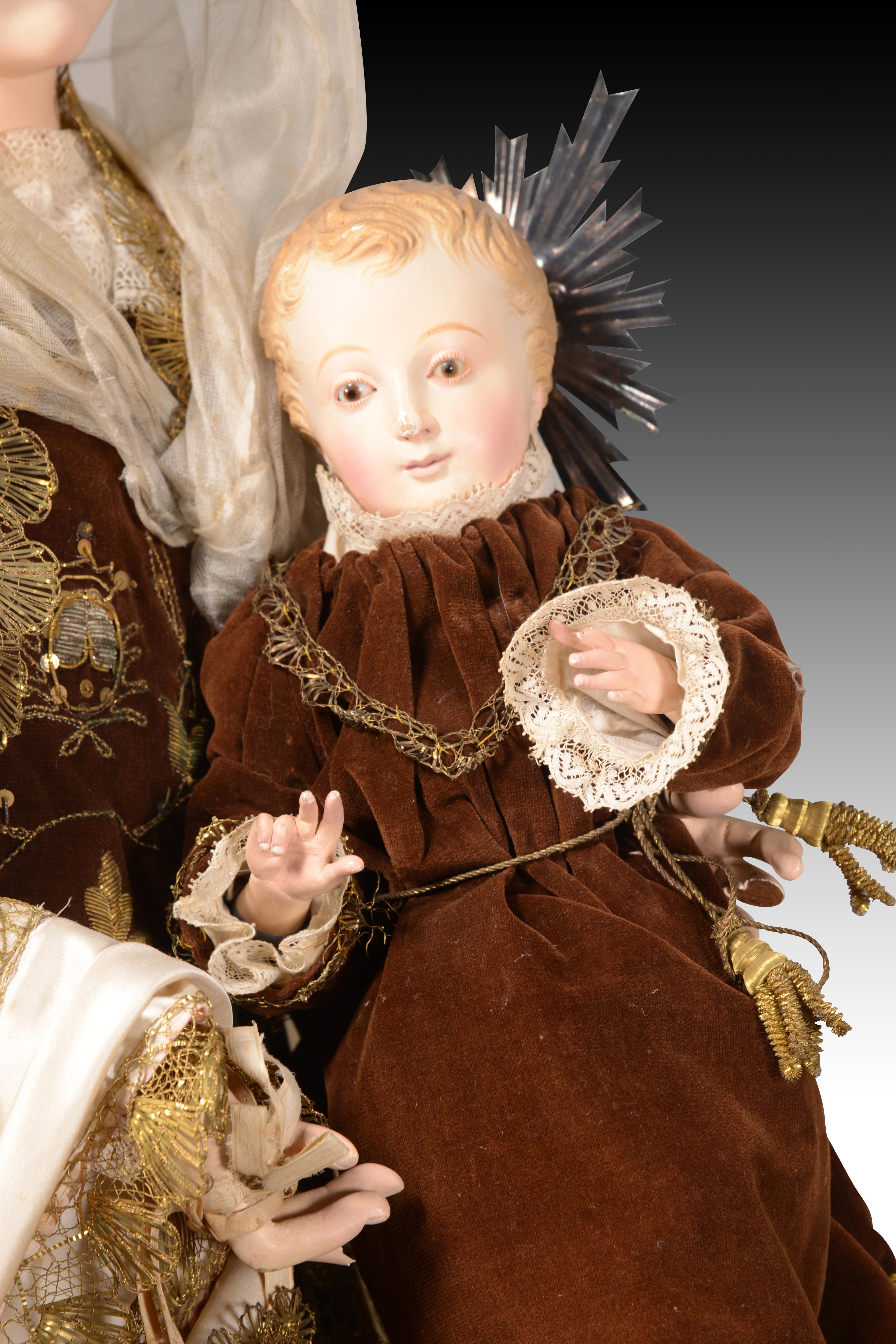 Virgen del Carmen para vestir. Madera, metal y textil. Spanish School, siglo XIX 1