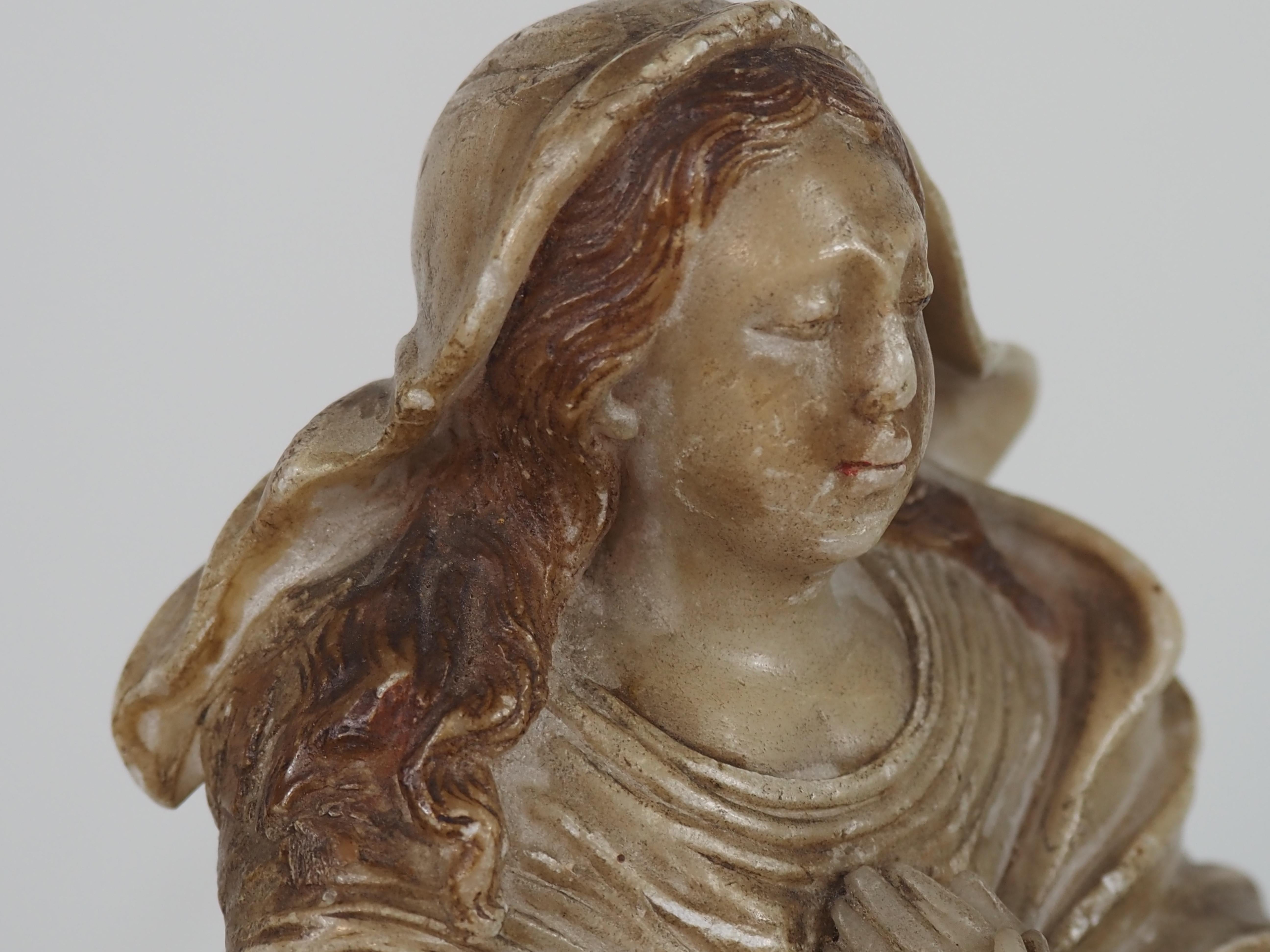 Vierge de l'Immaculée Conception, Sculpture luso-brésilienne du XVIIIe siècle en vente 11