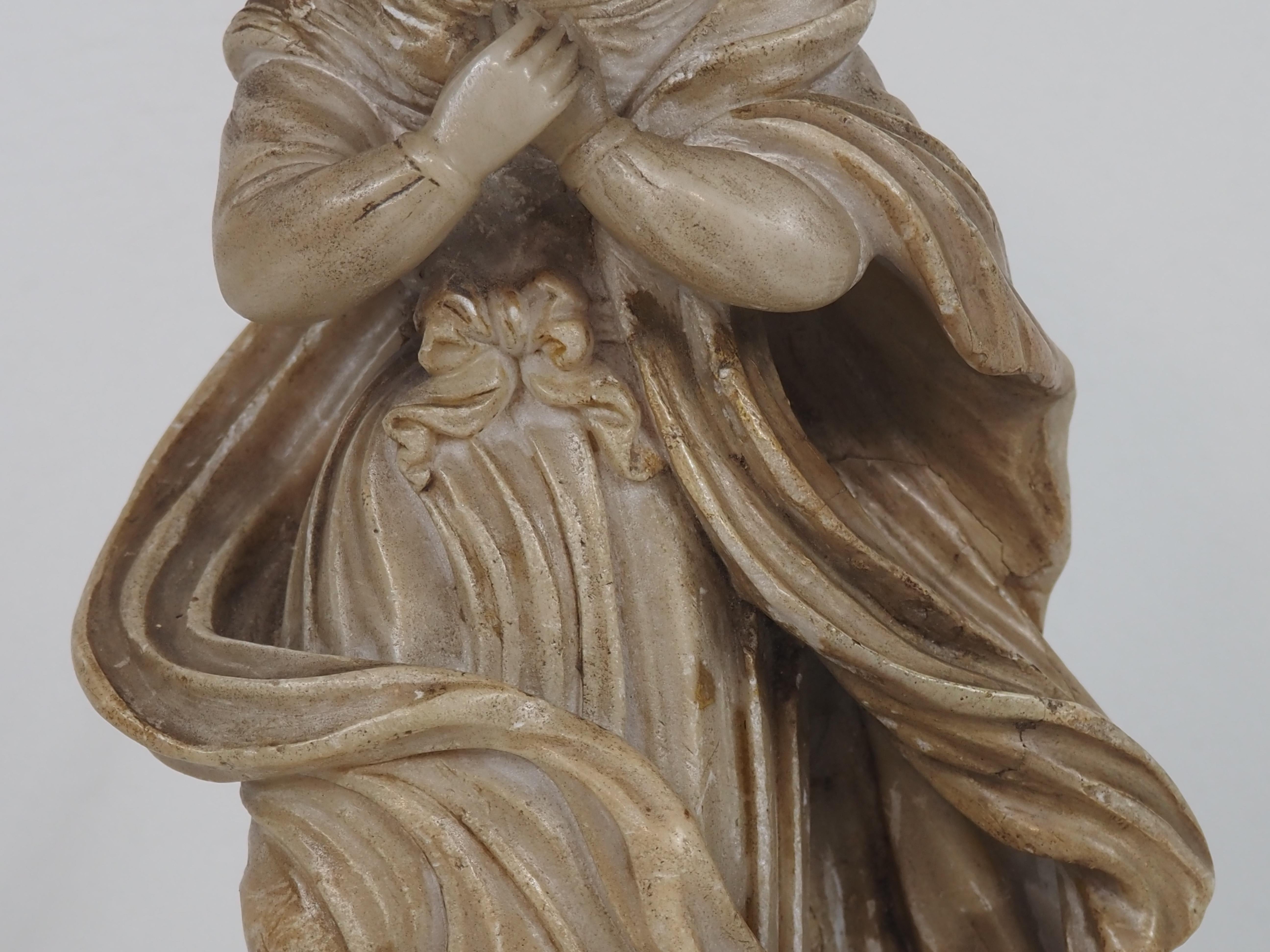 Vierge de l'Immaculée Conception, Sculpture luso-brésilienne du XVIIIe siècle État moyen - En vente à Gorssel, GE