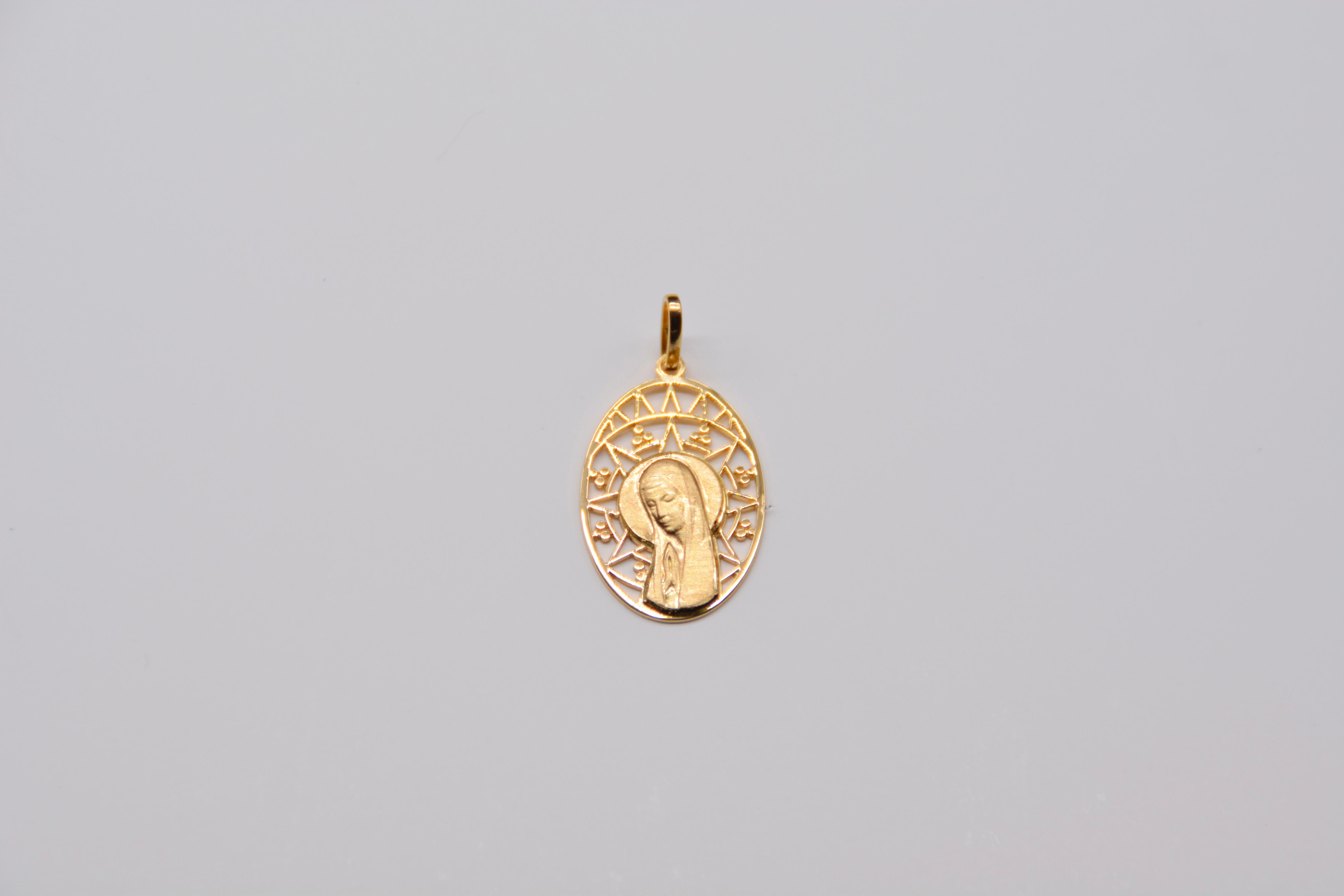 Artisan Virgin Openwork Medal Oval Gold Yellow For Sale