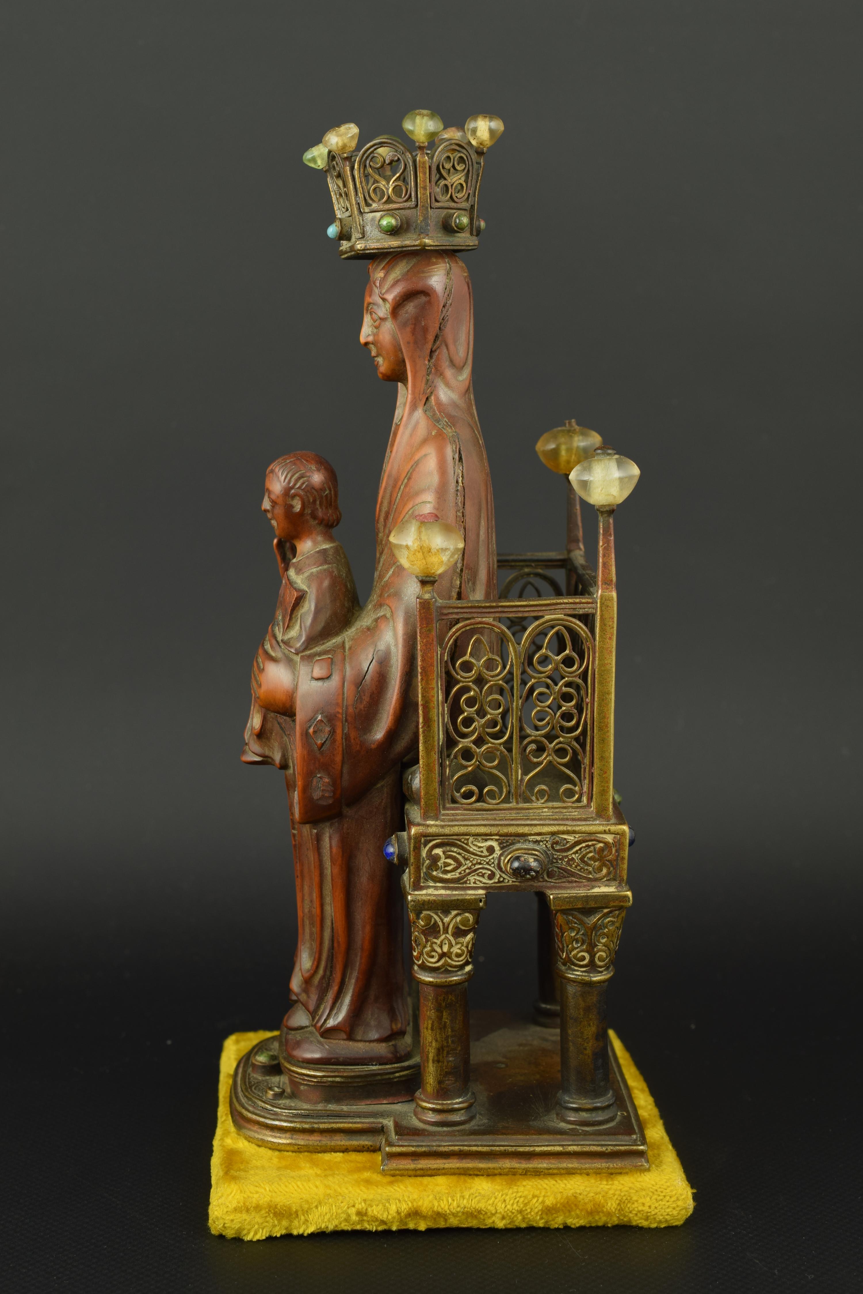 Néo-classique Virgin with Child Enthroned, Bois de Bois, Bronze et Cristal de roche Sculpté, 19ème Siècle en vente
