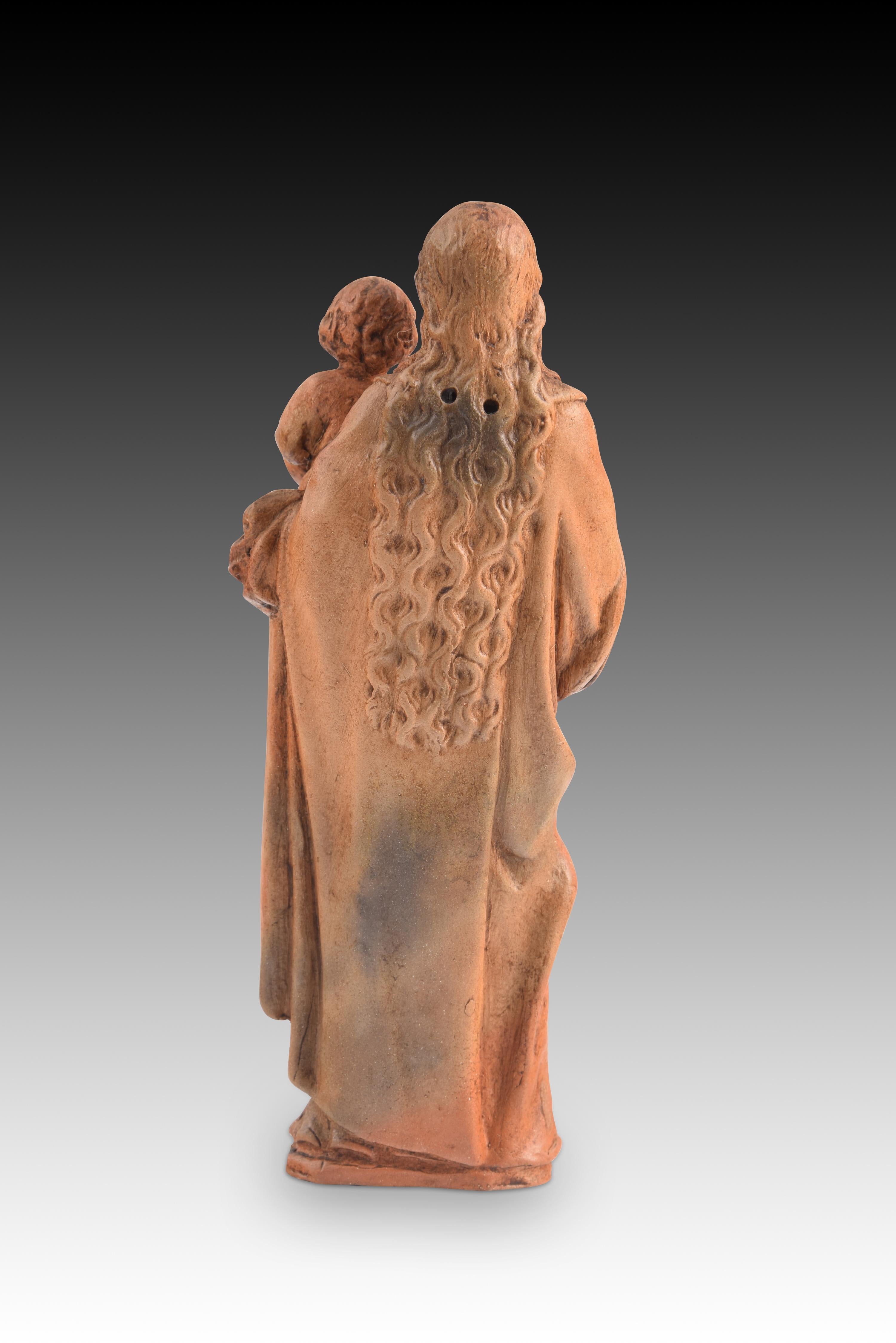 Espagnol Vierge à l'enfant. Terracotta. 20e siècle, d'après des modèles du 17e siècle en vente