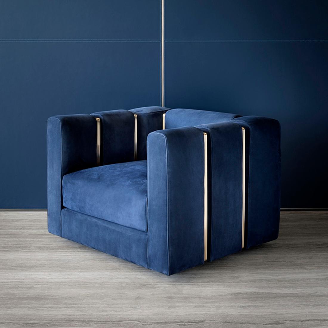 Armchair Virginia with solid wood structure, upholstered and
covered with Italian high quality blue velvet fabric. With polished
brass stripes finish. Also available with other fabrics on request.
   