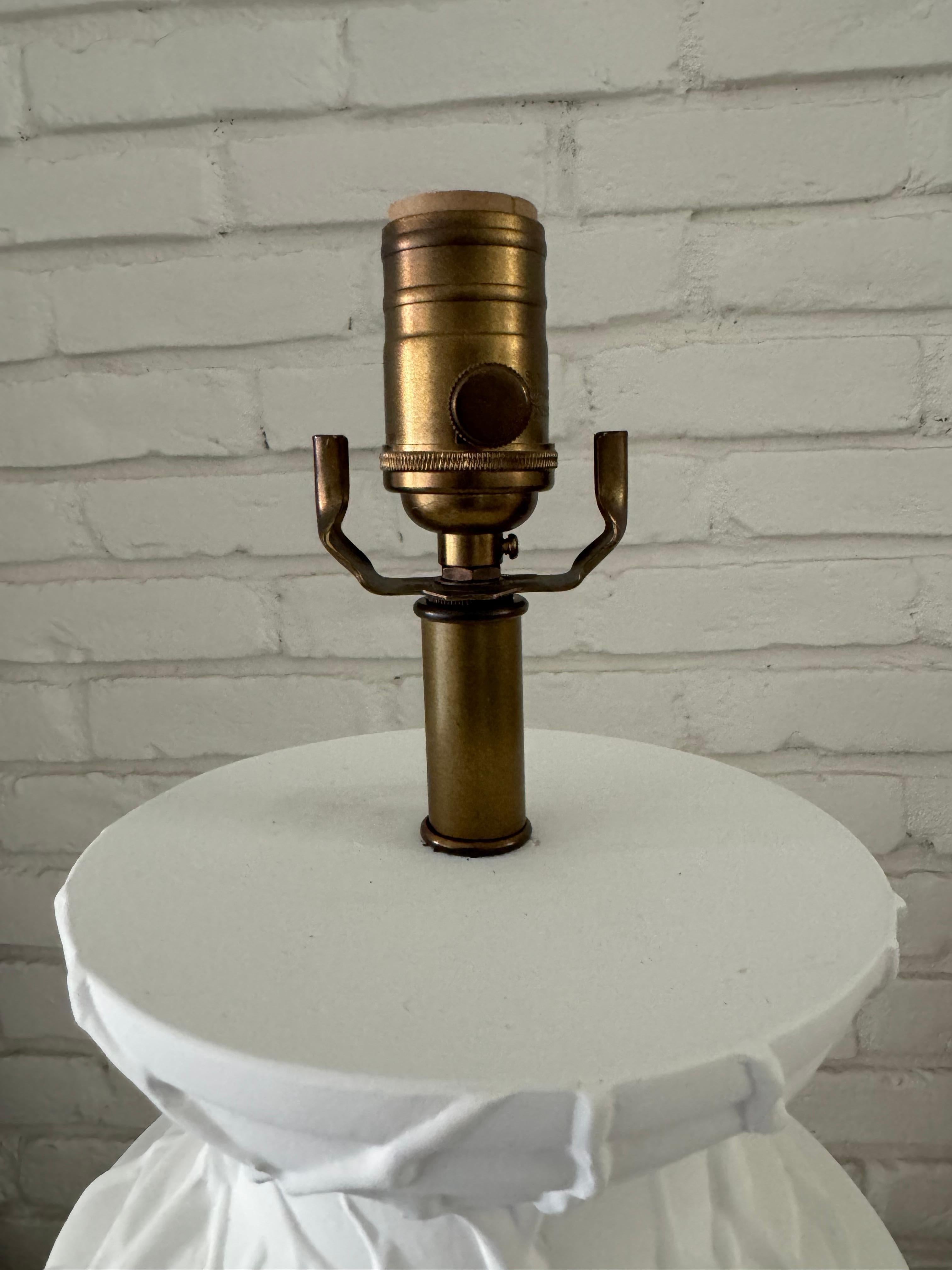 Romantic Virginia Creeper urn lamp For Sale