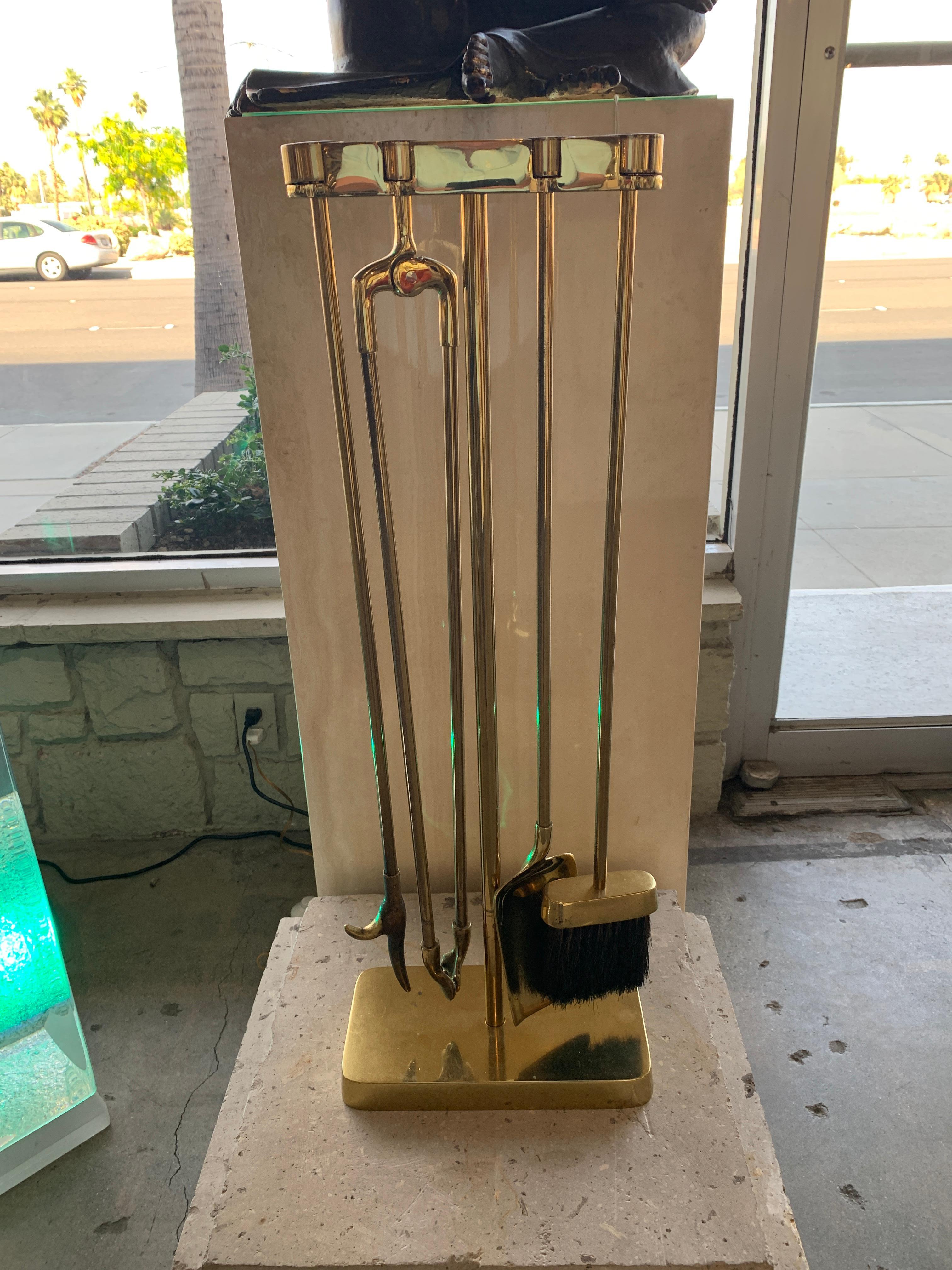 Machine-Made Virginia Metalcrafters Brass Fireplace Tool Set