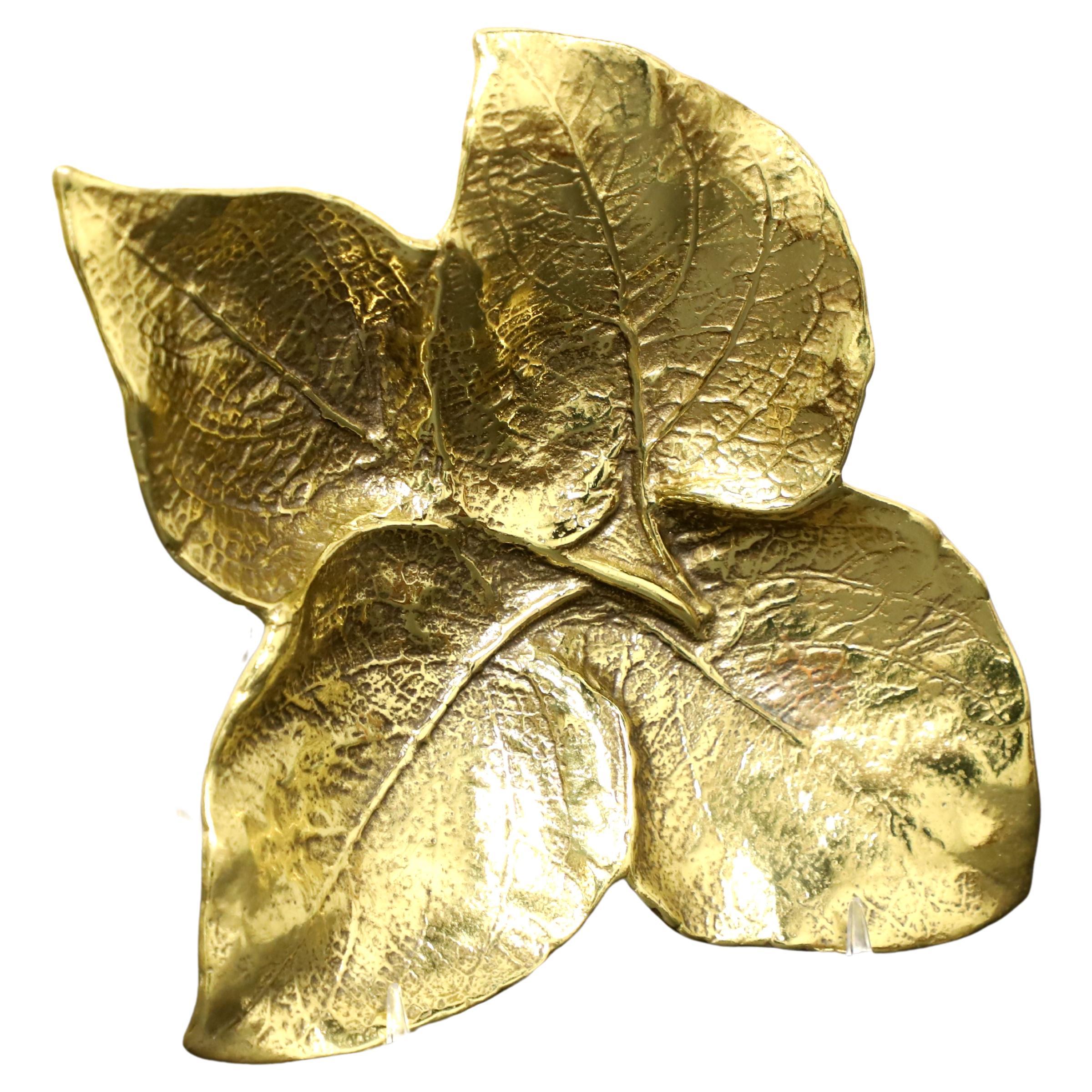 VIRGINIA METALCRAFTERS Brass Oskar J.W. Hansen Coleus Calavo Leaf Bowl 4-33 For Sale