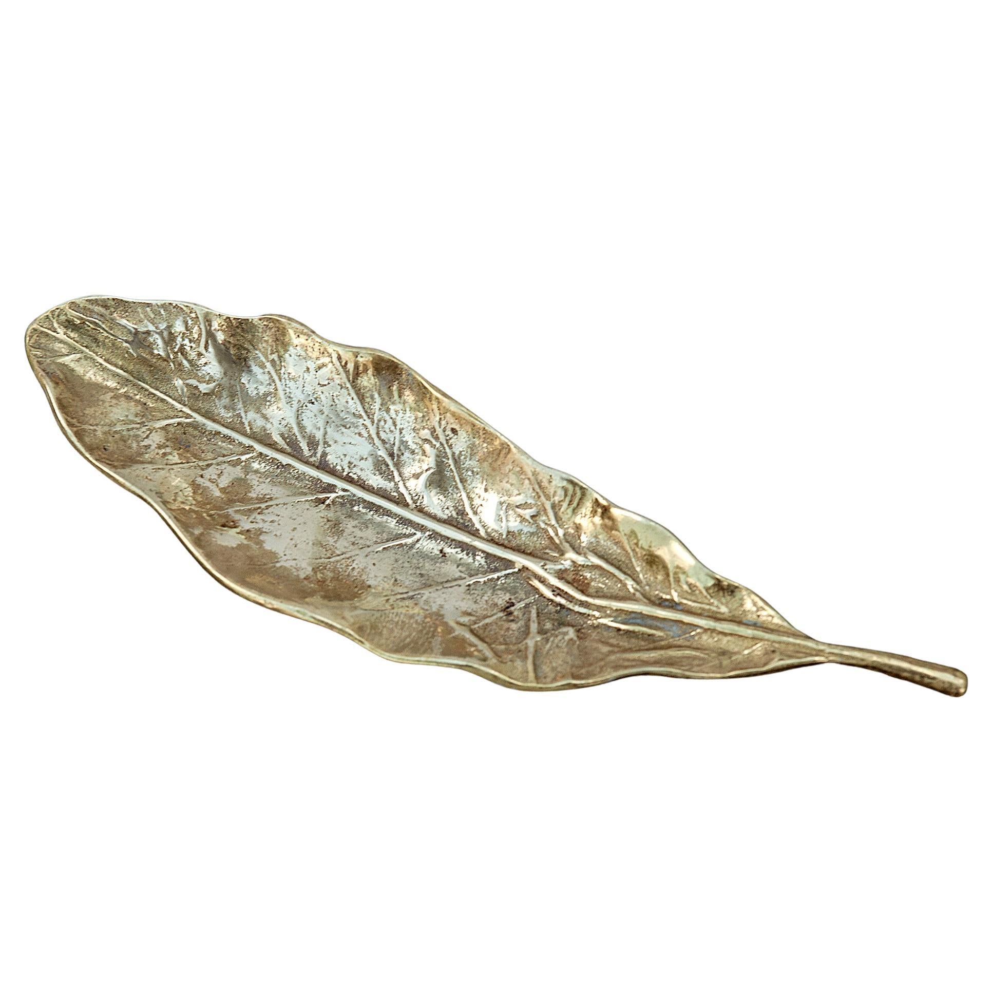 Virginia Metalcrafters Cast Brass Tobacco Leaf Tray  For Sale