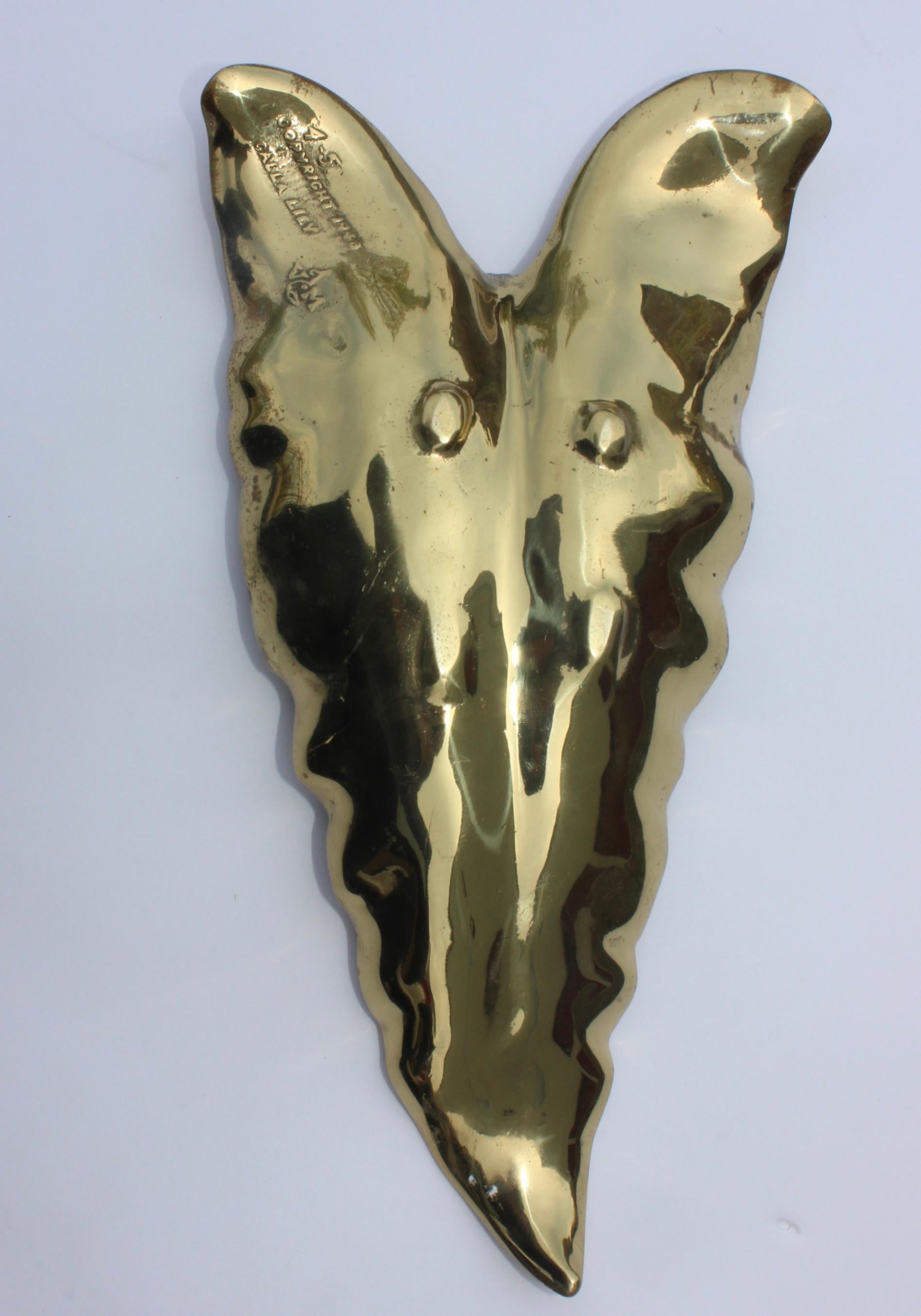 Mid-Century Modern Virginia Metalcrafters Large Calla Lily Brass Leaf Tray For Sale