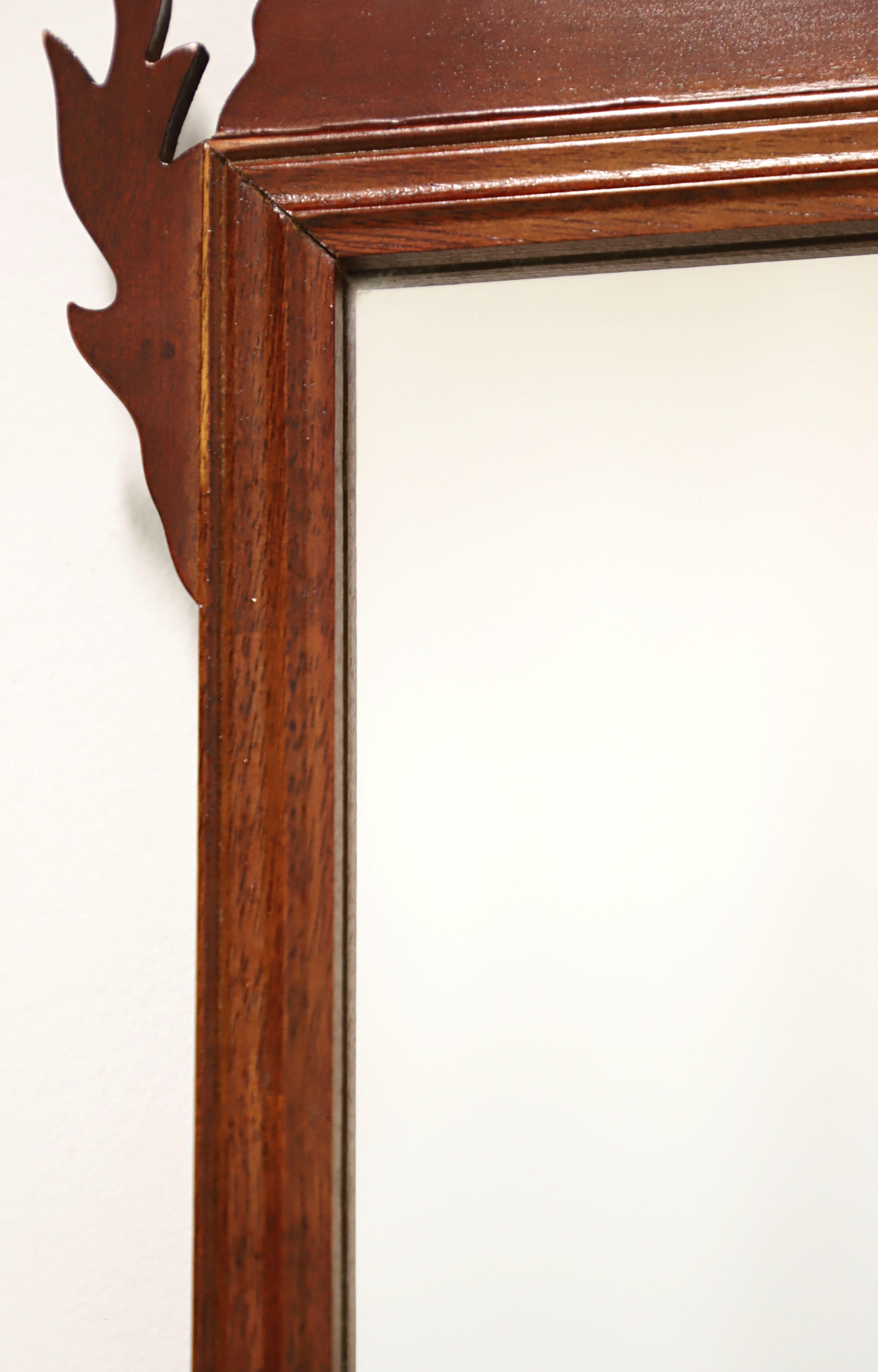 American VIRGINIA METALCRAFTERS Mahogany Colonial Williamsburg Petite Wall Mirror For Sale