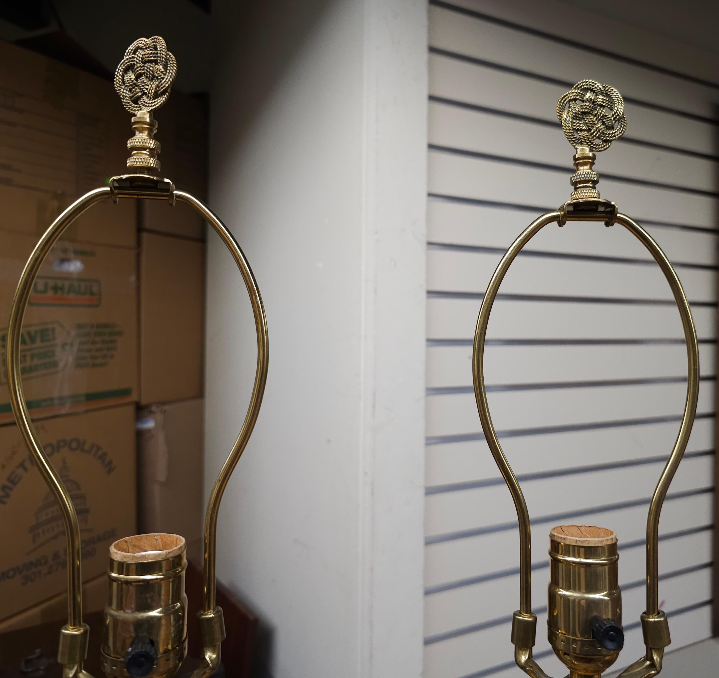 Virginia MetalCrafters Neoclassical Solid Polished Brass CandleStick Table Lamps In Good Condition For Sale In Germantown, MD