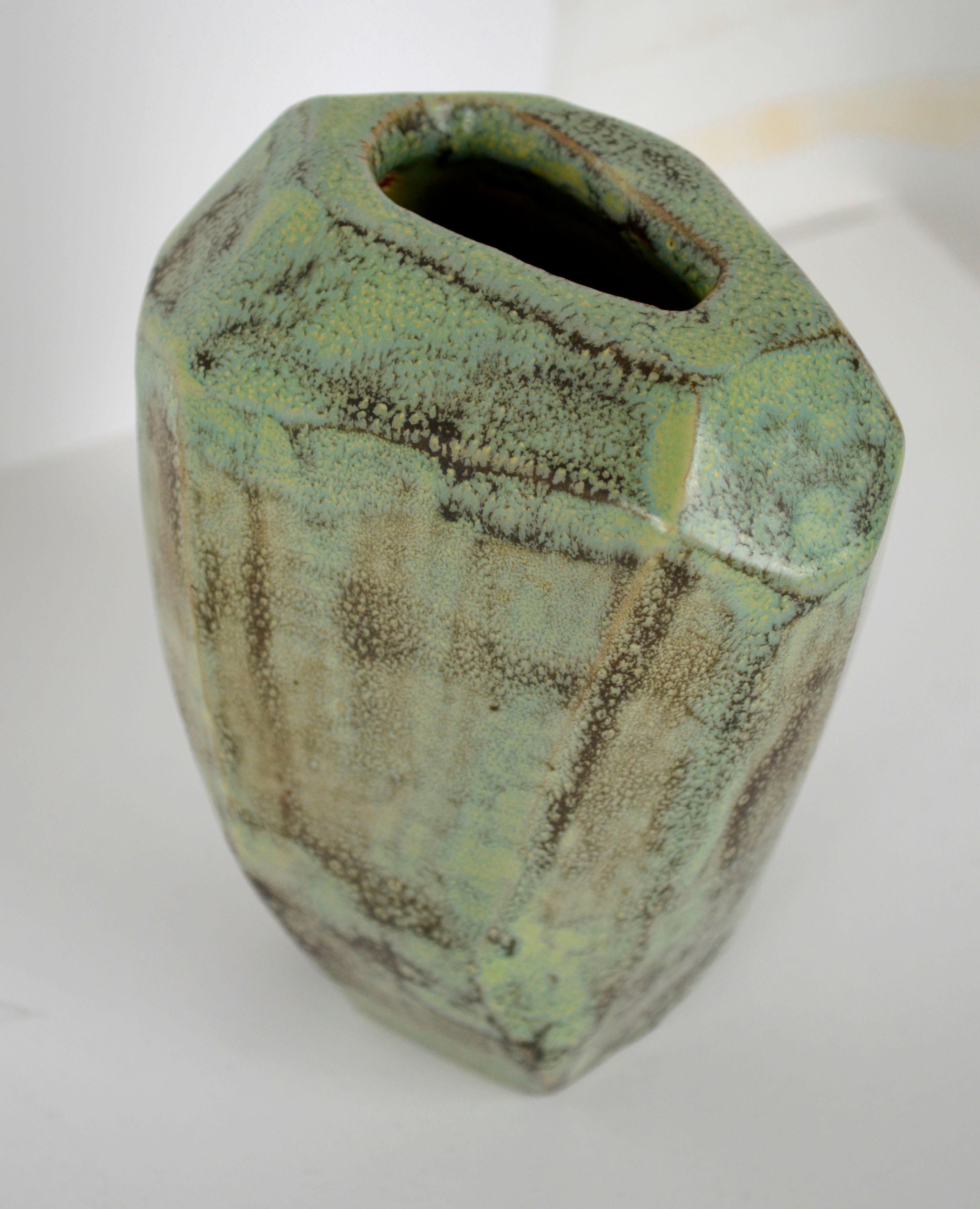Vase d'art en céramique organique moderne turquoise des années 1950 - Sculpture abstraite / Poterie  en vente 7