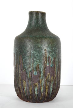 Organische Moderne Keramik-Kunstvase aus der Mitte des Jahrhunderts, Tonstein-Keramik 