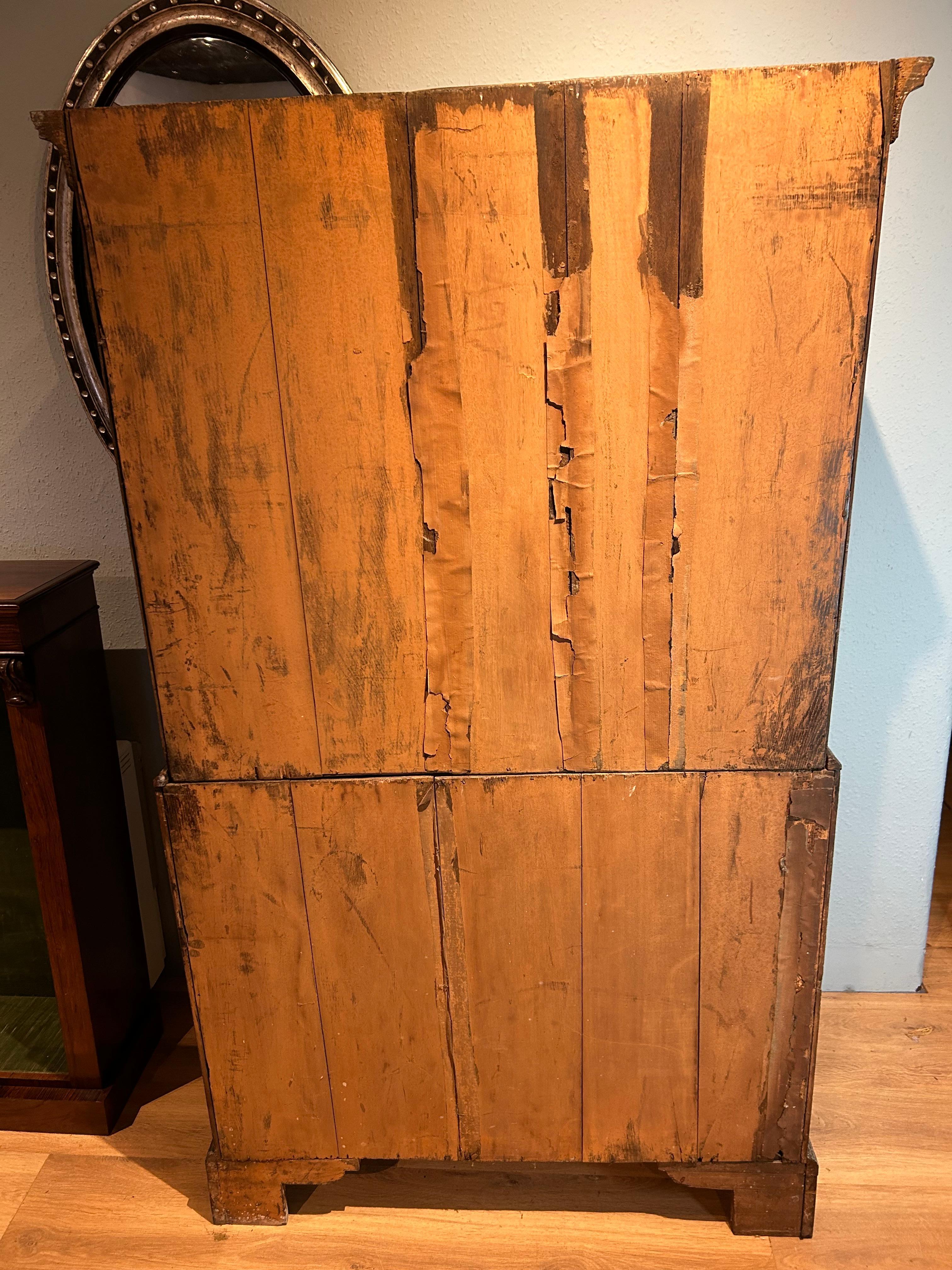 Cassettone in noce virginiano su cassapanca del 1750 circa in vendita 3