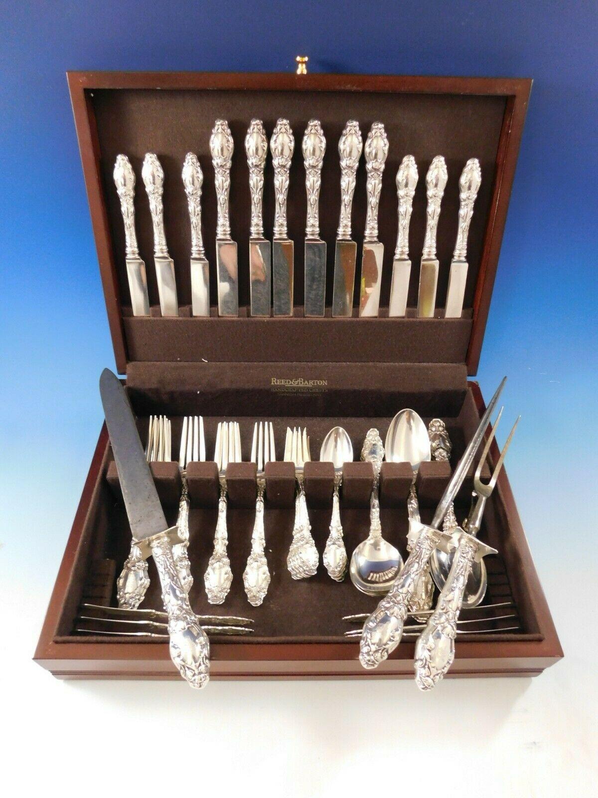 Stunning Virginiana by Gorham sterling silver Art Nouveau flatware set, 57 pieces. This set includes:

6 dinner size knives, blunt-plated blades, 9 5/8